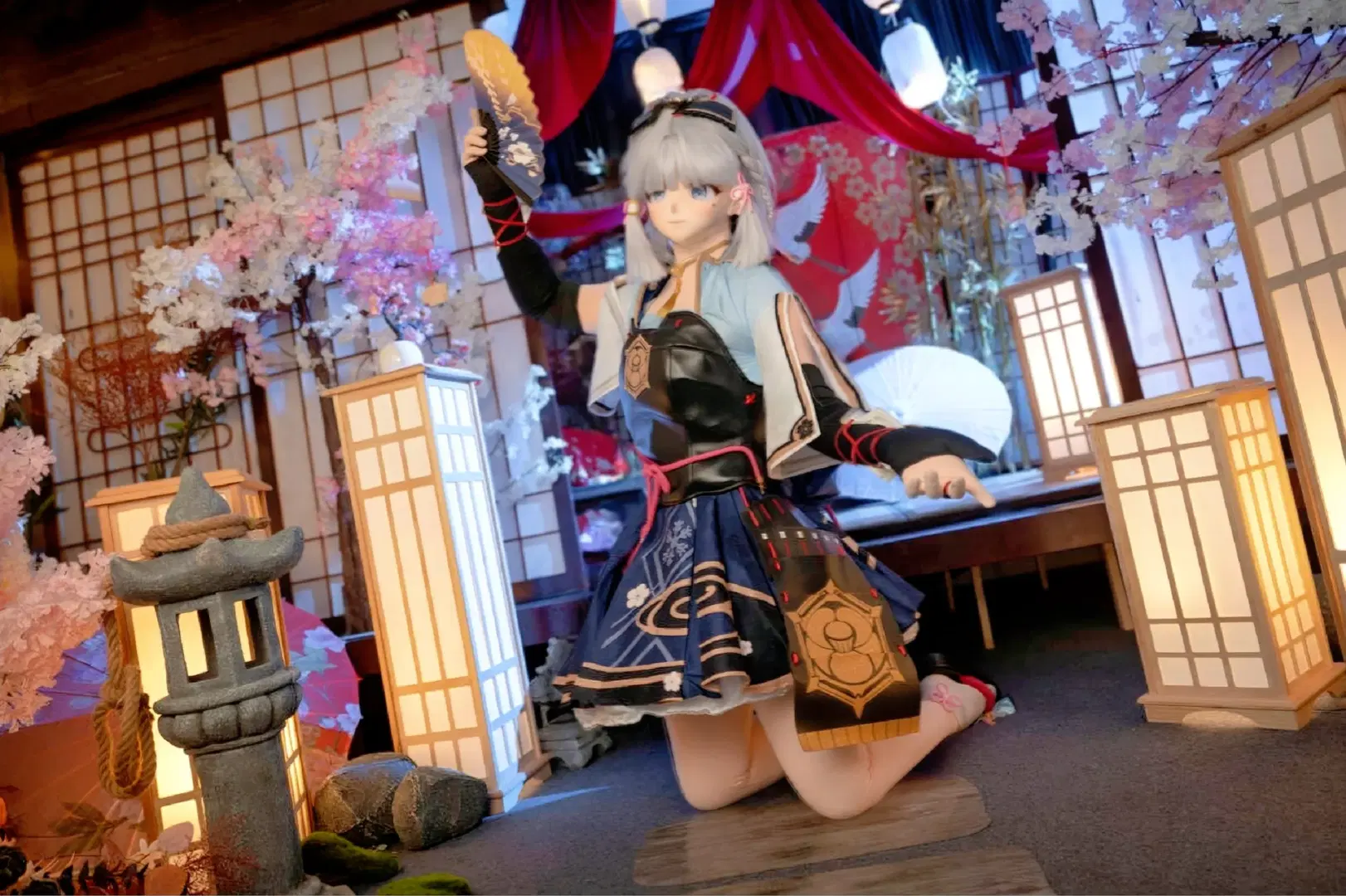 [Kamisato Ayaka cosplay] Heron's Soaring Frost, The Elegant Deployment of Folding Fan and Tachi by KAYAKA - Image 3
