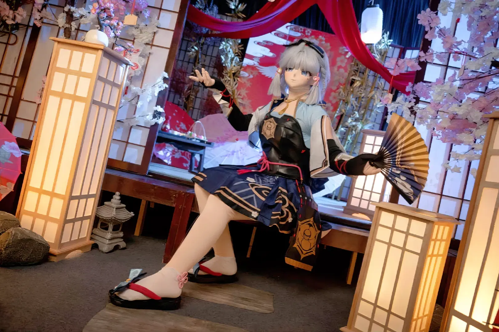 [Kamisato Ayaka cosplay] Heron's Soaring Frost, The Elegant Deployment of Folding Fan and Tachi by KAYAKA - Image 4