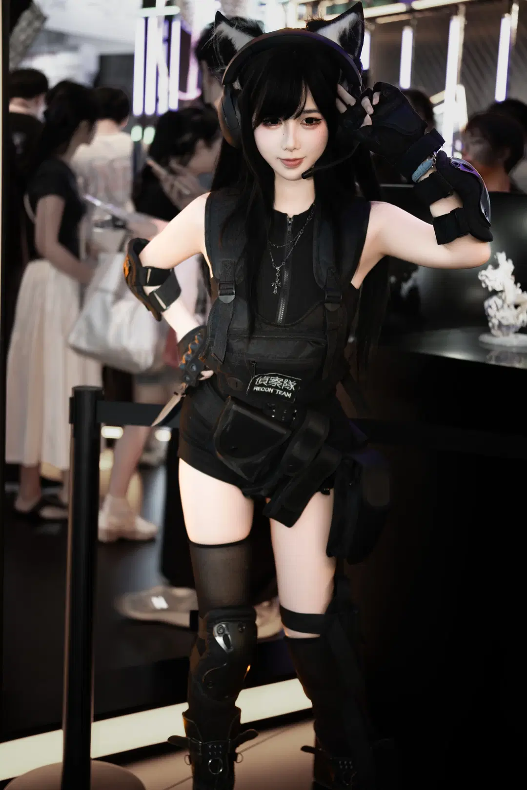 Catgirl Tactical Style Meets Hardcore Convention: Sharing Sweet and Edgy Convention Photos by 卷毛狒狒 - Image 9