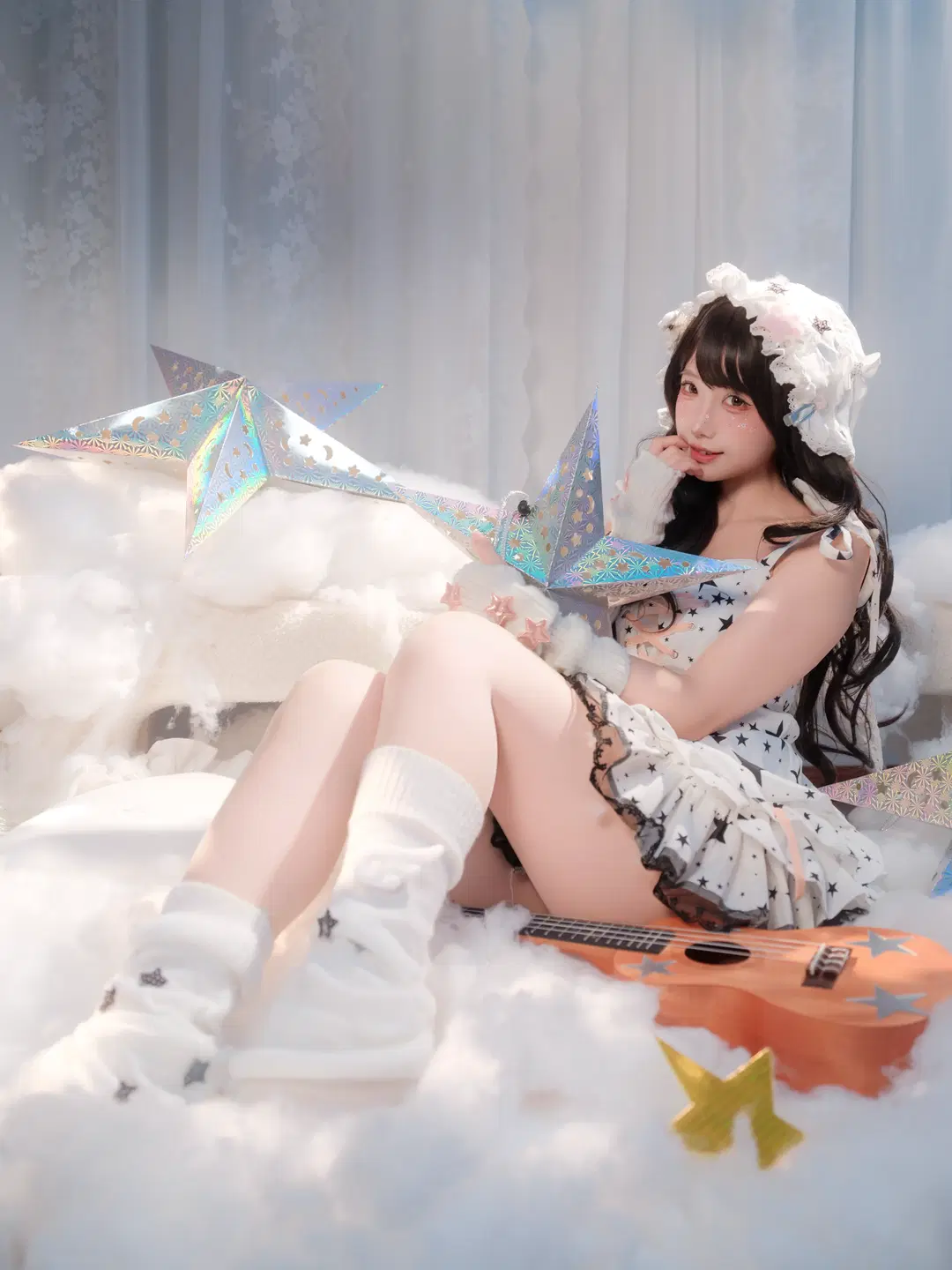 氛围感拍照, cosplay记录, 梦核风摄影, 星空主题写真, 梦幻云朵场景
