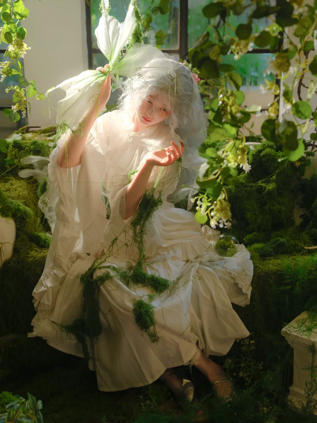 银发白裙与青苔的夏日林间旧梦 - 皮皮皮皮皮皮蛋 - 第2张