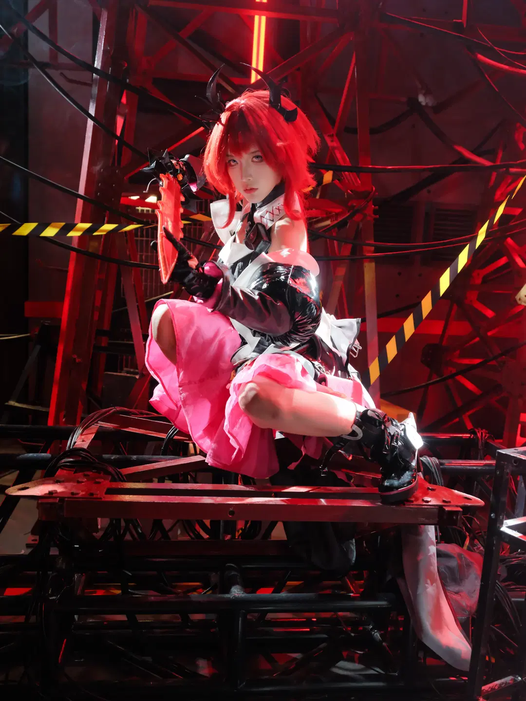 【レーヴァテイン コスプレ】アークナイツ 赤髪の悪魔のインダストリアル機械廃墟の記録 - 皮皮皮皮皮皮蛋 - 4枚目