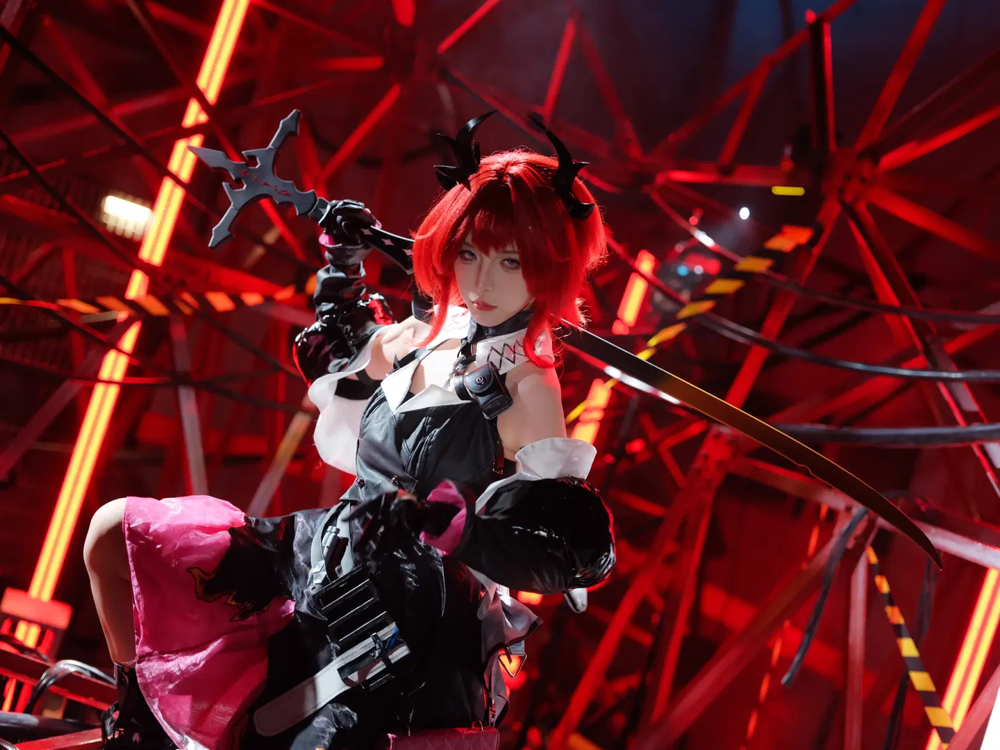 【レーヴァテイン コスプレ】アークナイツ 赤髪の悪魔のインダストリアル機械廃墟の記録 - 皮皮皮皮皮皮蛋 - 7枚目