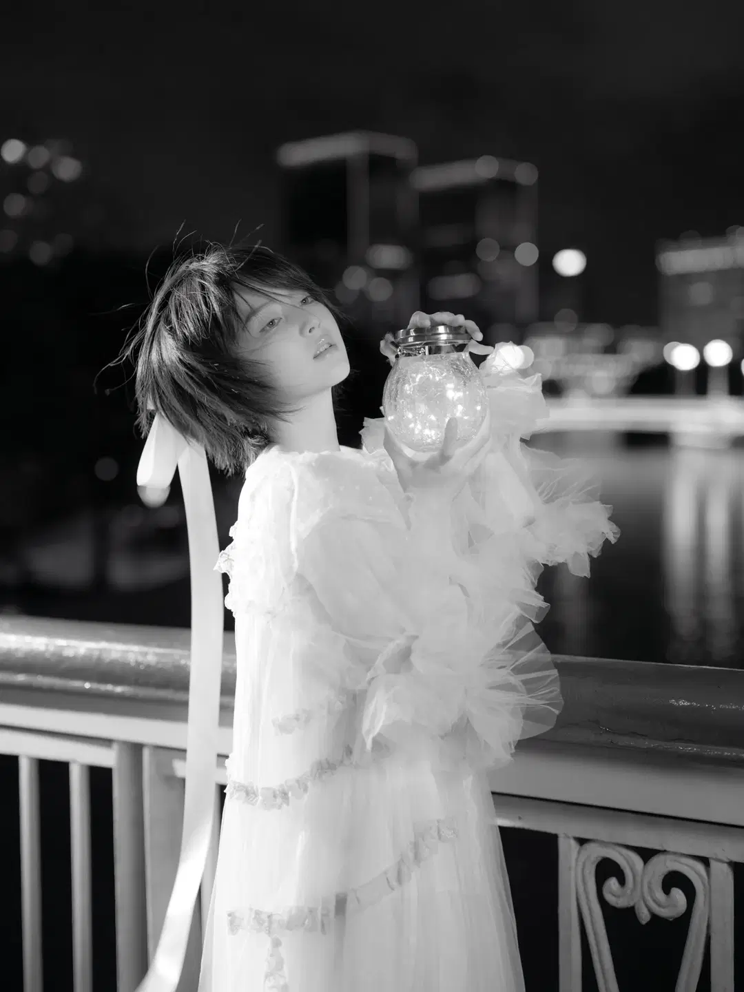 黑白蕾丝与提灯夜拍，夏夜晚风的氛围感记录 - 皮皮皮皮皮皮蛋 - 第4张