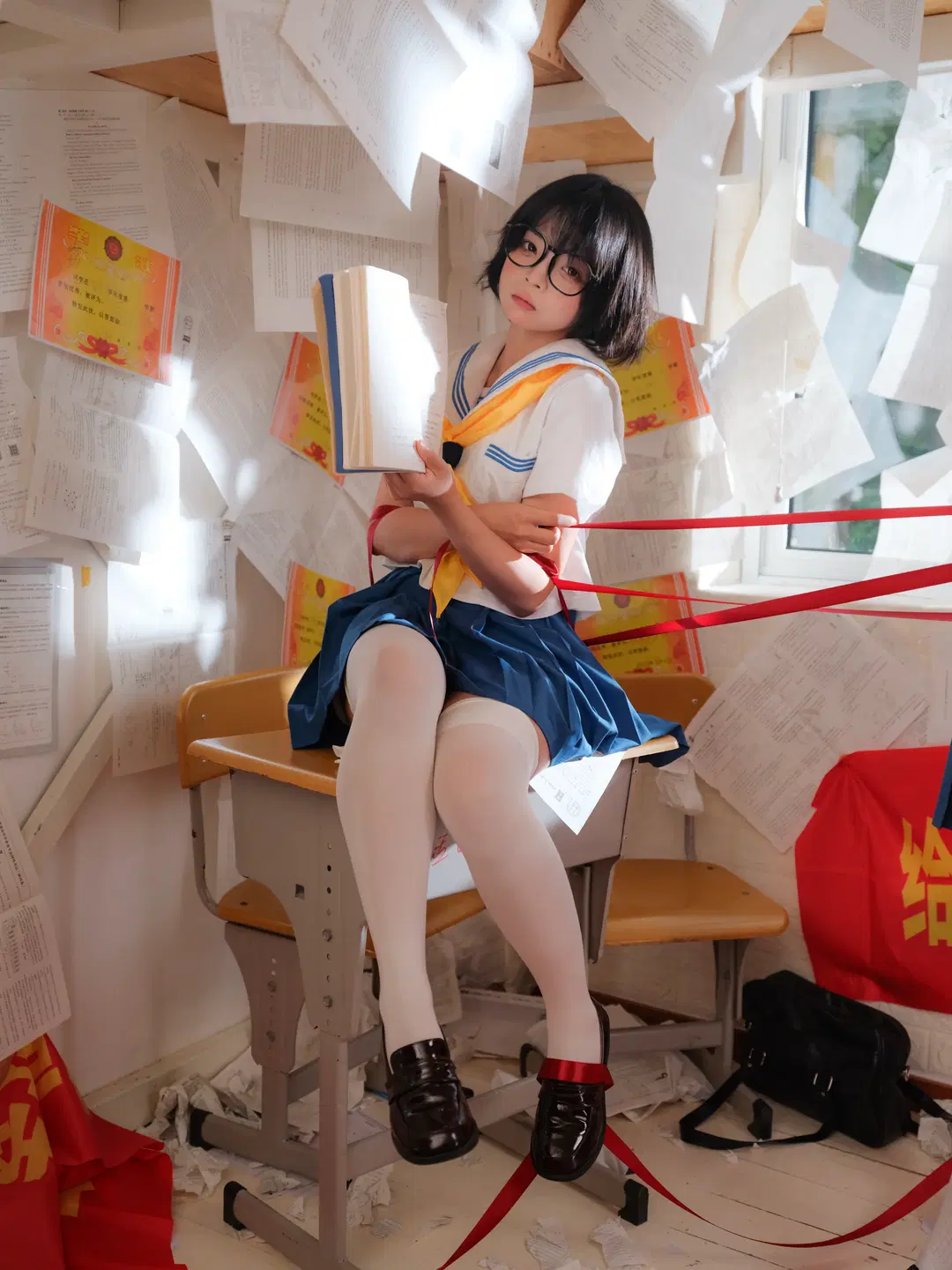 白丝, 水手服, 校园风cosplay, 教室摄影, 放学别走