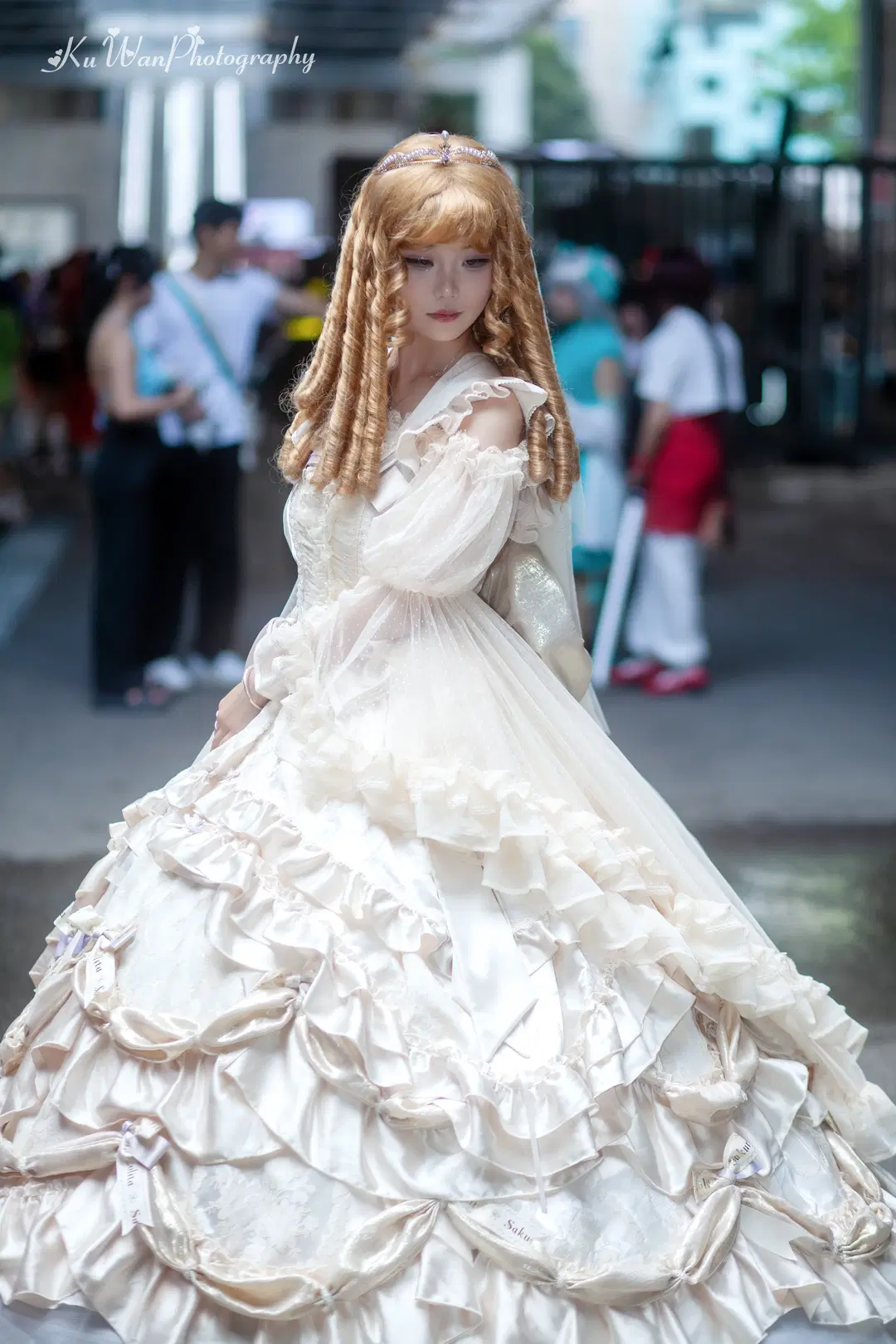 花嫁Lolita漫展返图：满层蕾丝和缎面拖尾，穿得又累又开心 - 酷玩ICe - 第5张