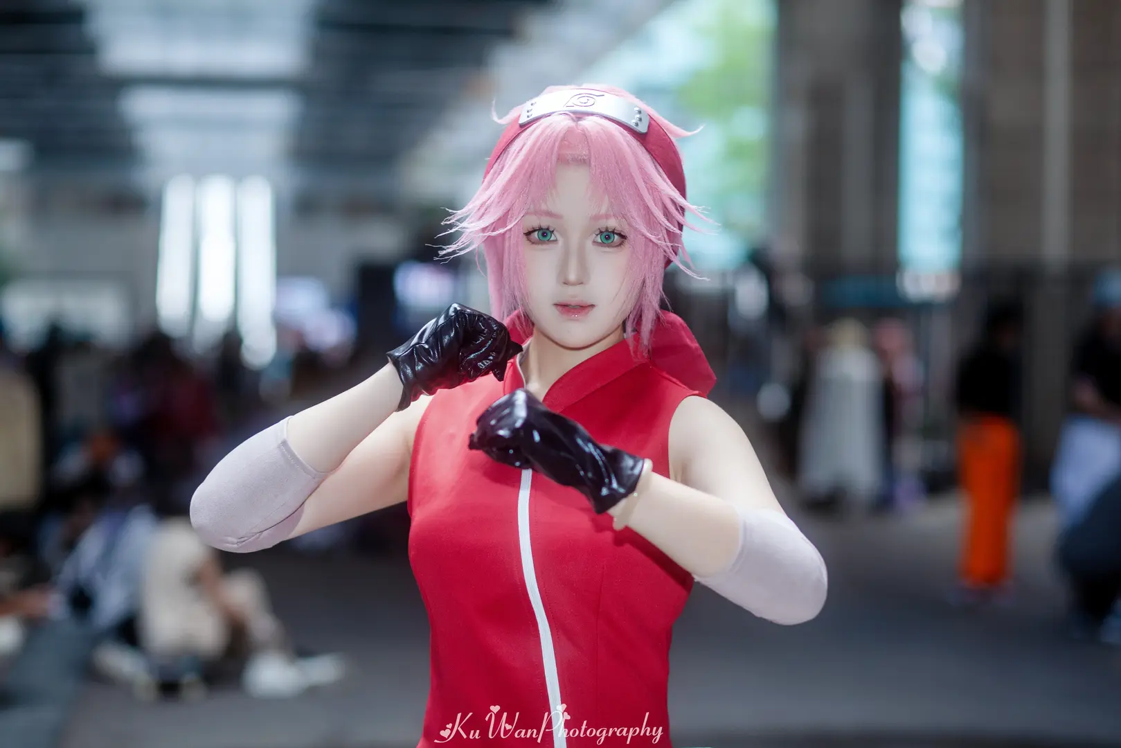 动漫cosplay, 春野樱cos, 火影忍者, 木叶医疗忍者, 红背心短裙 - 第3张