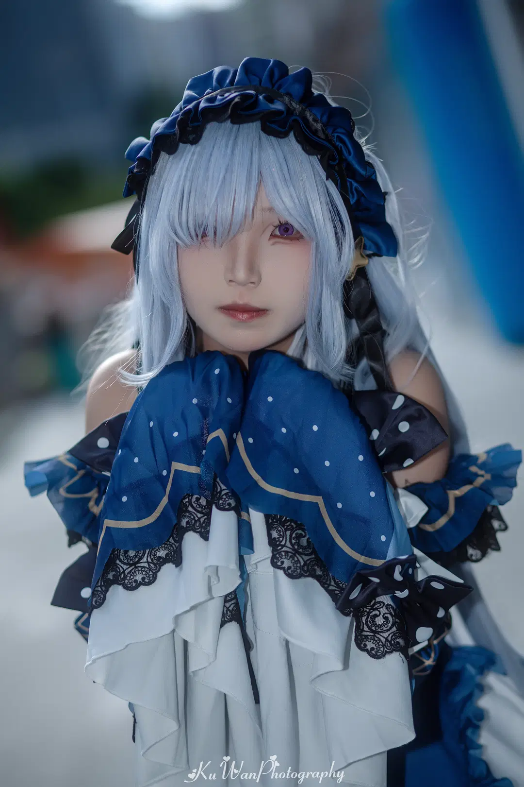 Strolling the Streets: Light Blue Tresses and a Polka-Dot Western-Style Dress by 酷玩ICe - Image 4