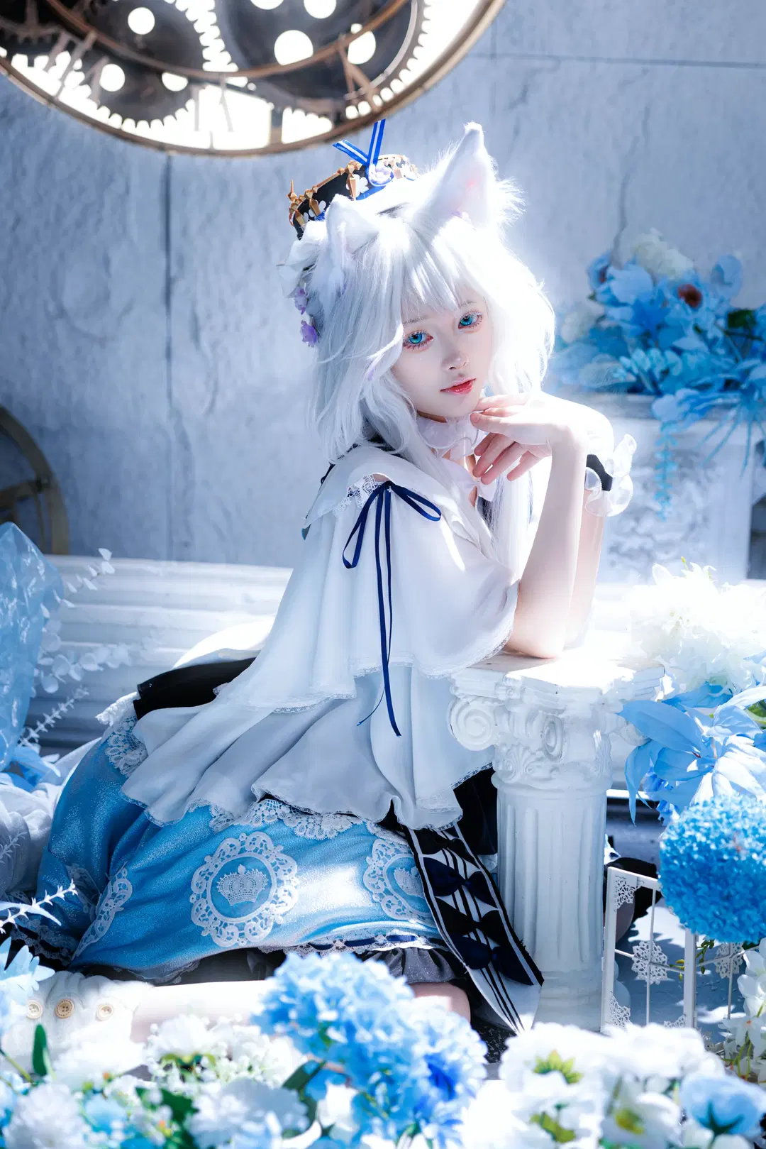 【Dreamy Girl】Blue and White Outfit Fantasy with Animal Ear Outfit: Dreamlike Stillness amid Gears and Flowers (Scene photography & Anime-style photography) by 渡井LastRemote - Image 2