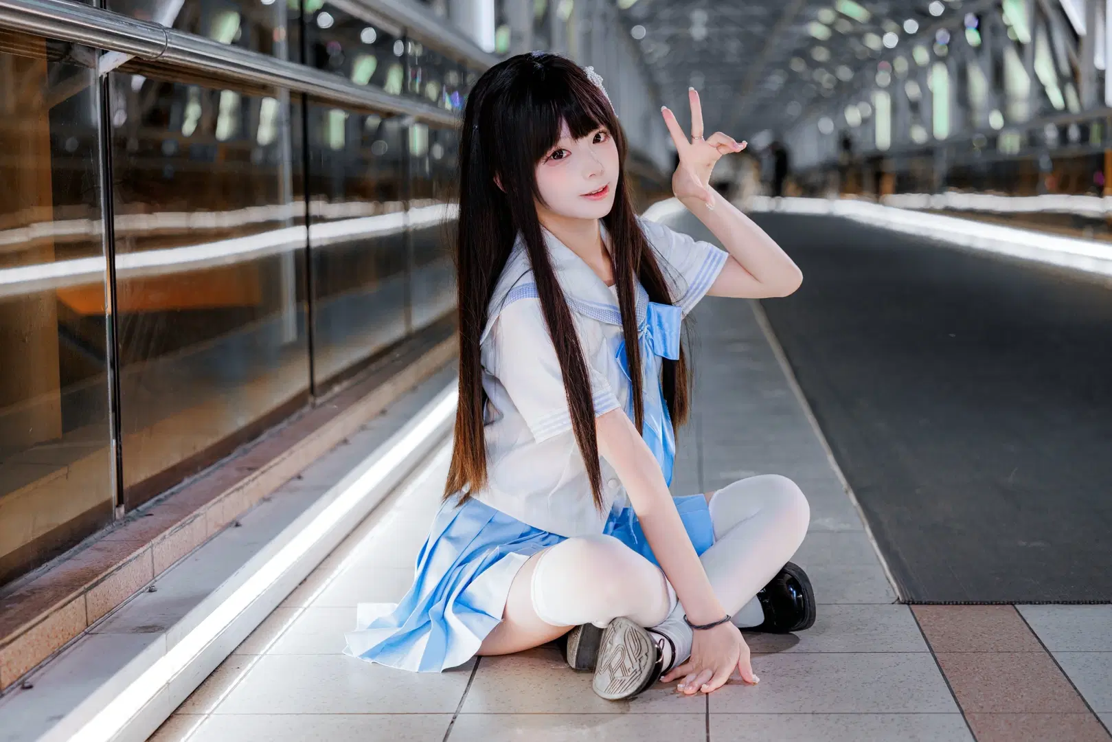 雨夜天桥的JK制服写真记录 - 渡井LastRemote - 第2张