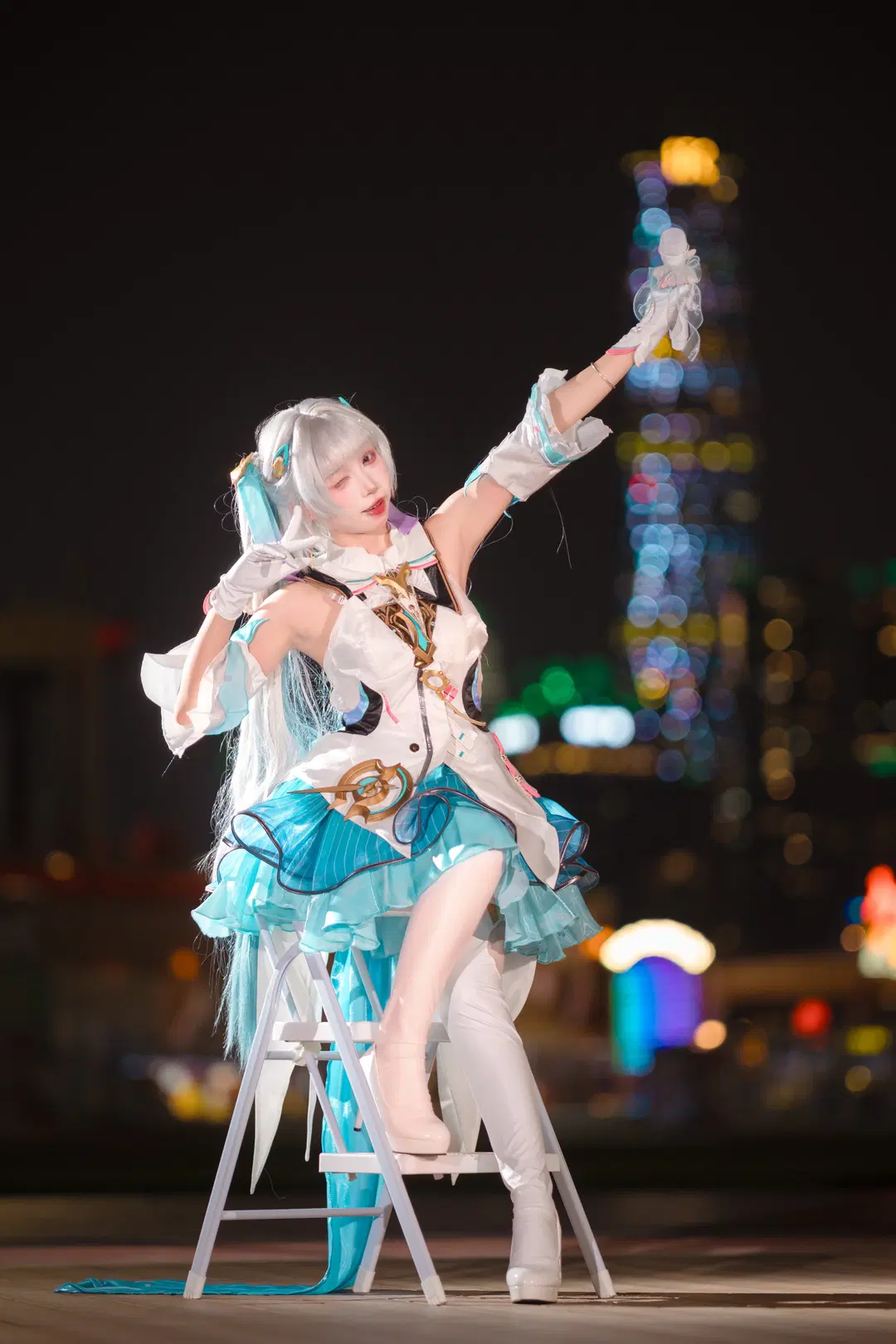 [Jinhsi cosplay] Wuthering Waves little idol night stage atmosphere portrait by 云离饱饱 - Image 8