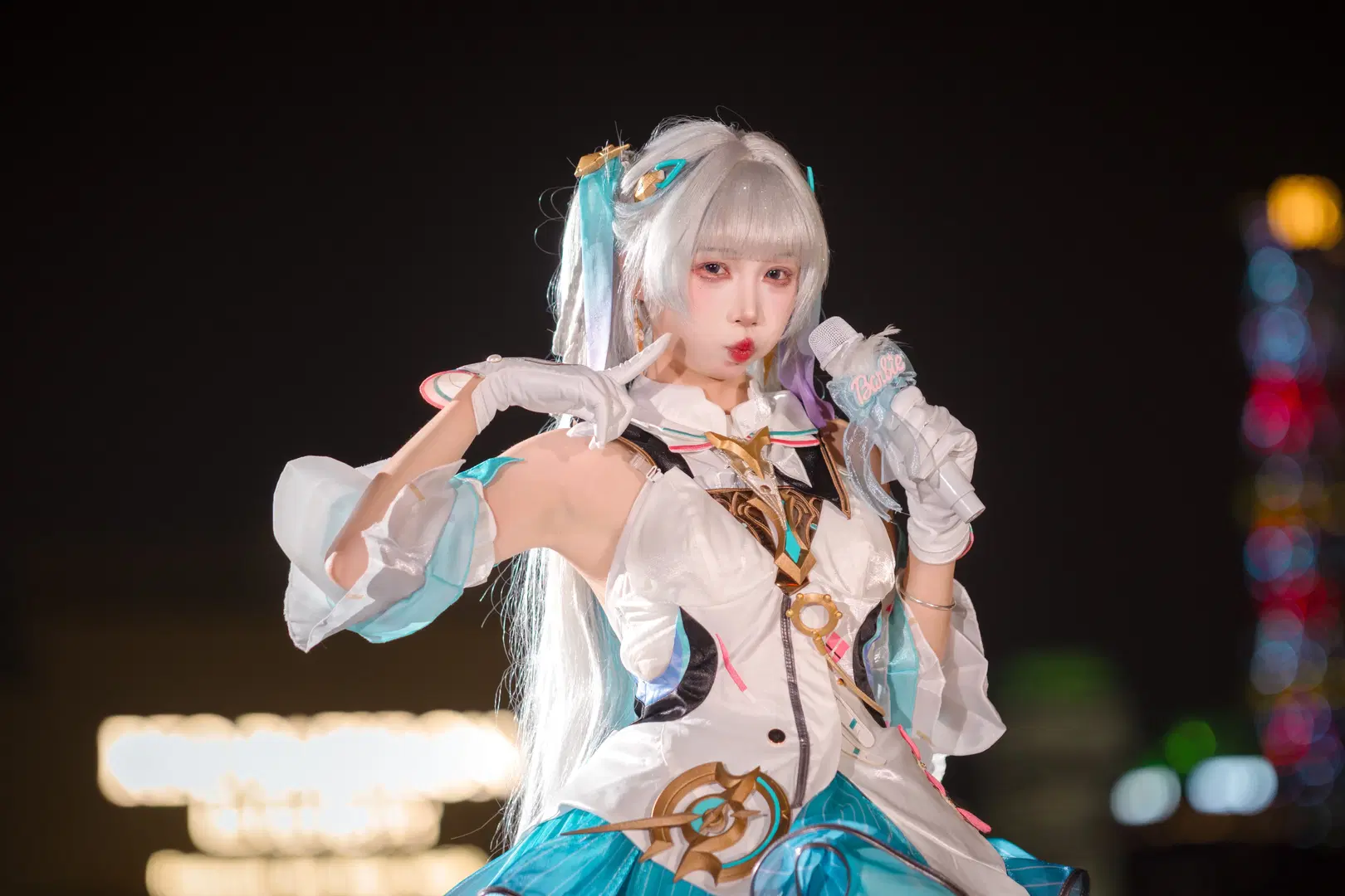 [Jinhsi cosplay] Wuthering Waves little idol night stage atmosphere portrait by 云离饱饱 - Image 9