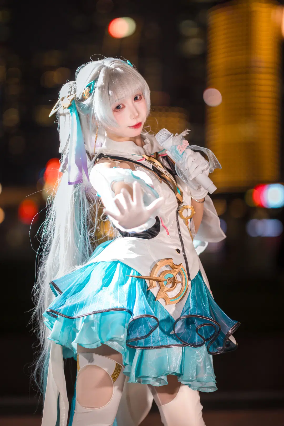 【今汐cos】夜拍蓝白打歌服，演唱会氛围感拉满 - 云离饱饱 - 第8张