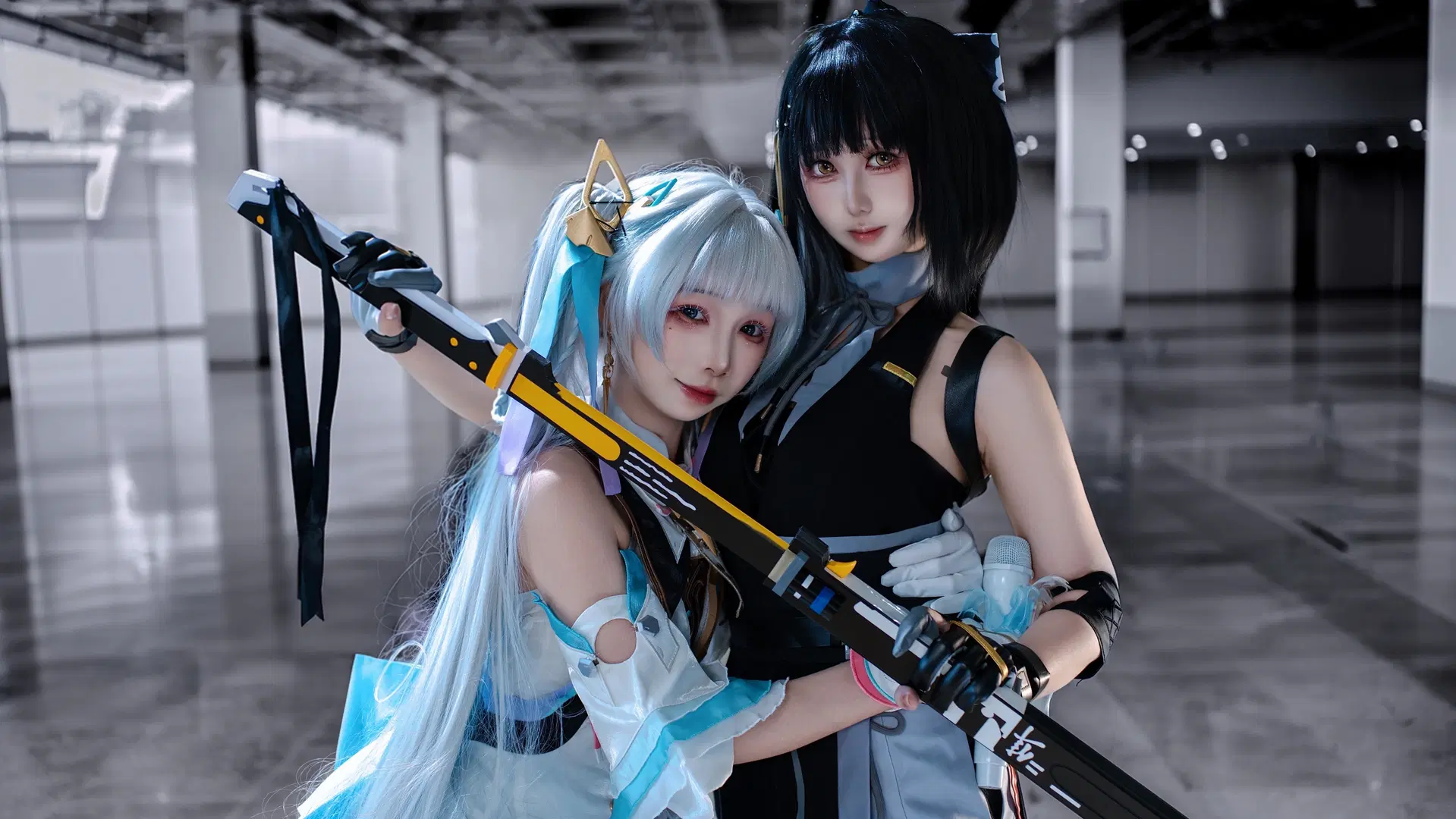 【今汐cos】鸣潮女漂今汐演唱会双人场照 - 云离饱饱 - 第4张