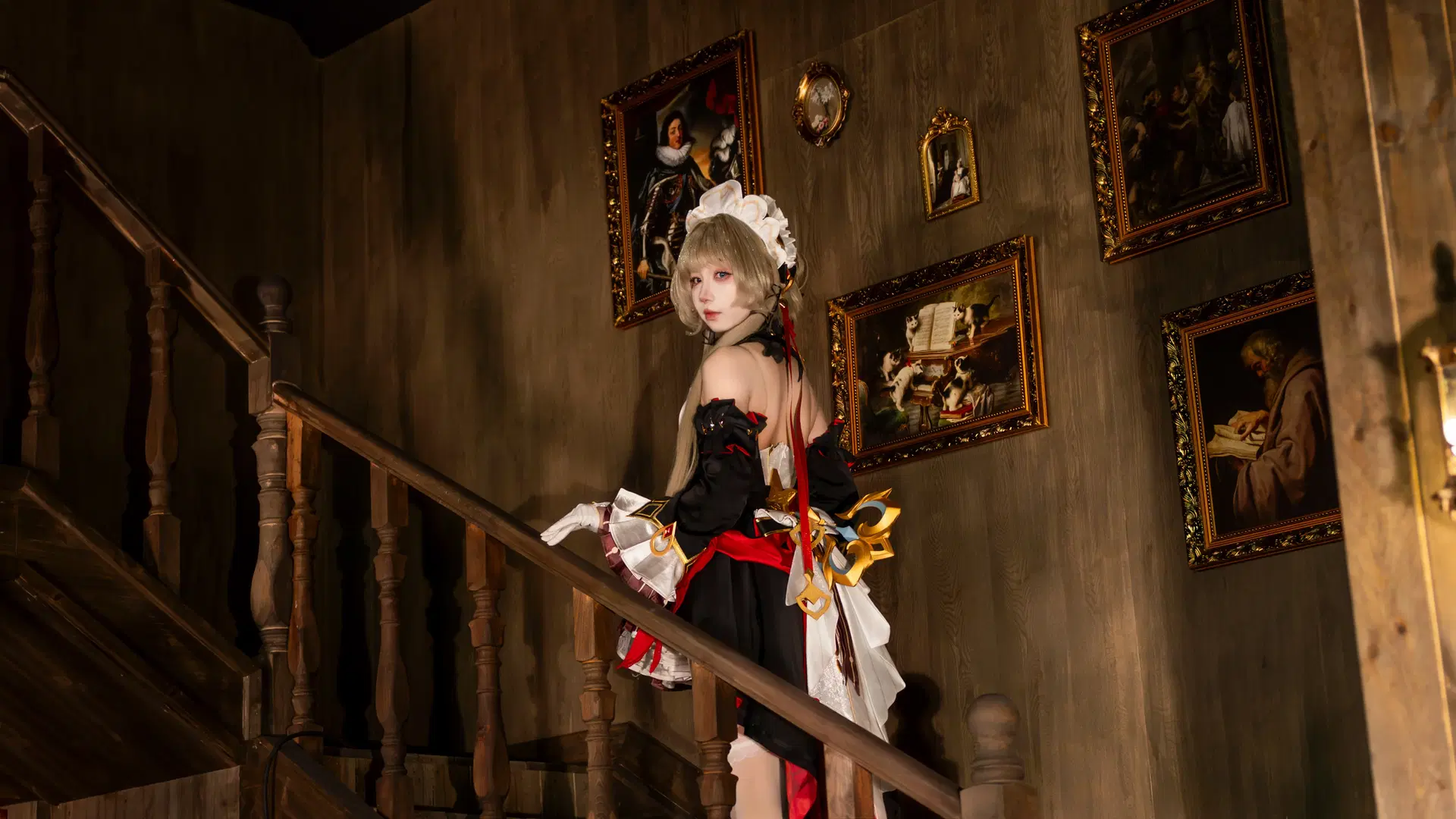 [Sandrone Marionette cosplay] Elegant Stroll in Genshin Impact's Retro Clockwork Citadel by 云离饱饱 - Image 2