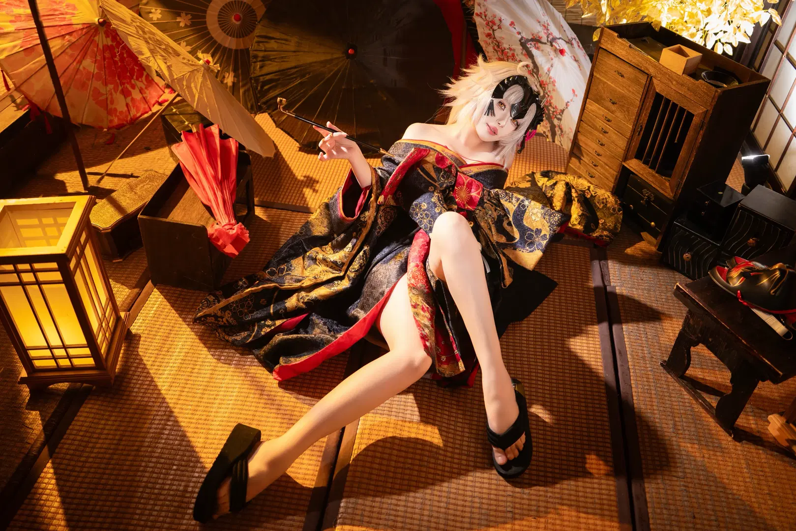 2D, Fate/Grand Order, Jeanne d'Arc (Alter) cosplay, TYPE-MOON, Oiran