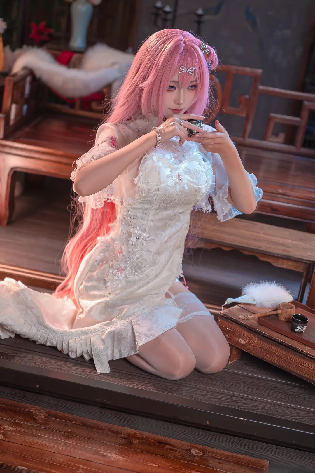 [Dorothy cosplay] Doro: Qipao and White Lace Tulle in Light and Shadow by 有点鳄 - Image 2