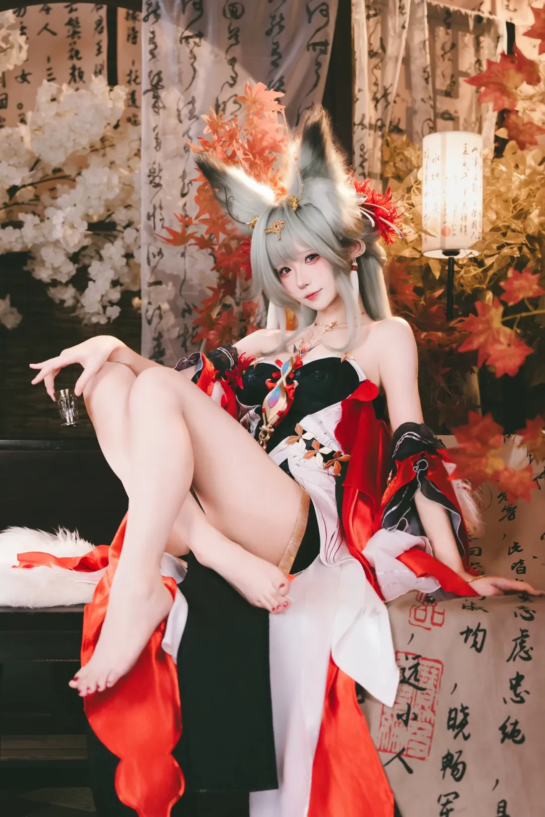 鸣潮, cosplay摄影, 二次元正片, 心月弗cos, 狐系少女 - 第1张