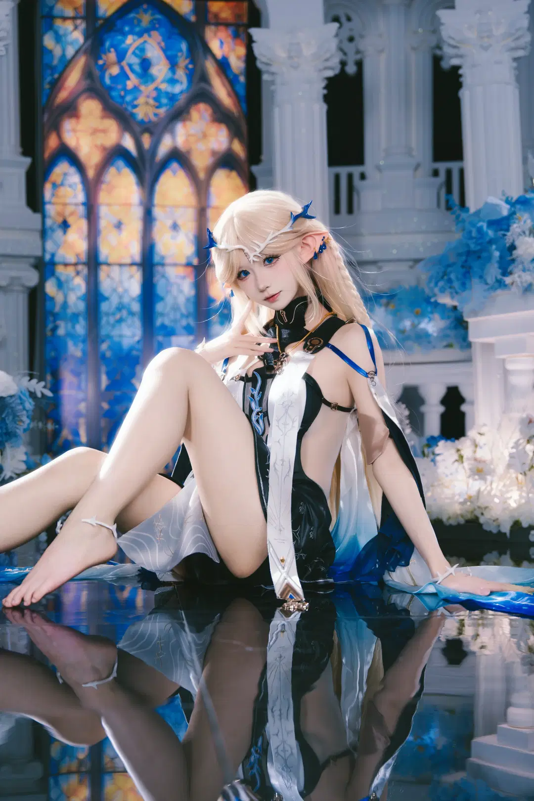 [Cartethyia Cosplay] Wuthering Waves: The Aloof Goddess Descends by X_Pu - Image 3