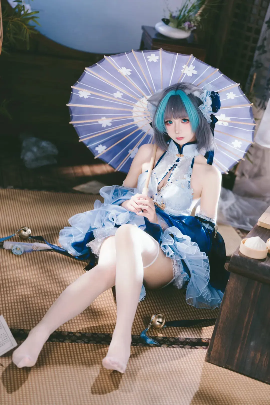 二次元撮影, チェシャー コスプレ, アズールレーン, 白ストッキング, 中華娘