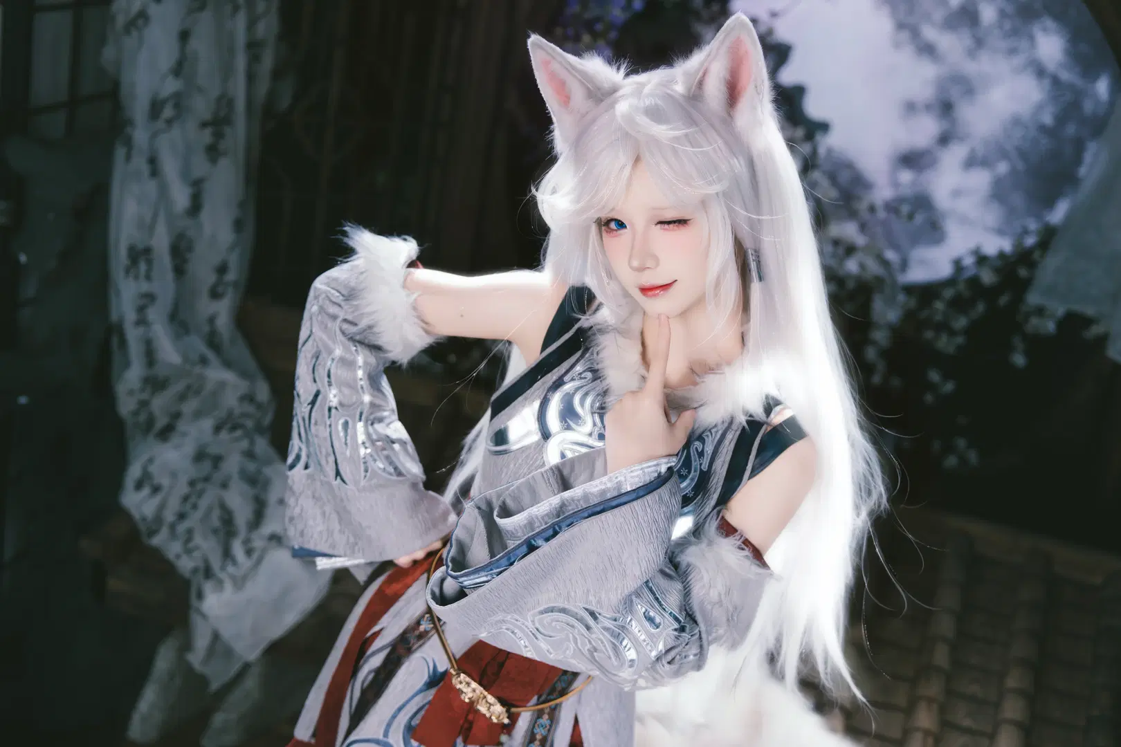 『凡人修仙伝』銀月のコスプレ：月下に佇む狐耳っ娘の清冷と霊動 - X_Pu - 3枚目