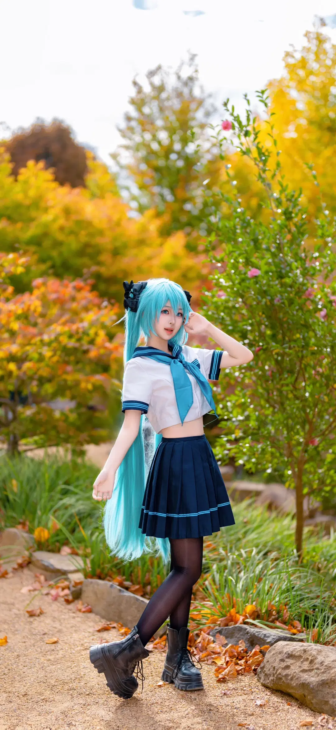 初音未来cos, 水手服, 黑丝袜, 秋日写真, 悉尼cos