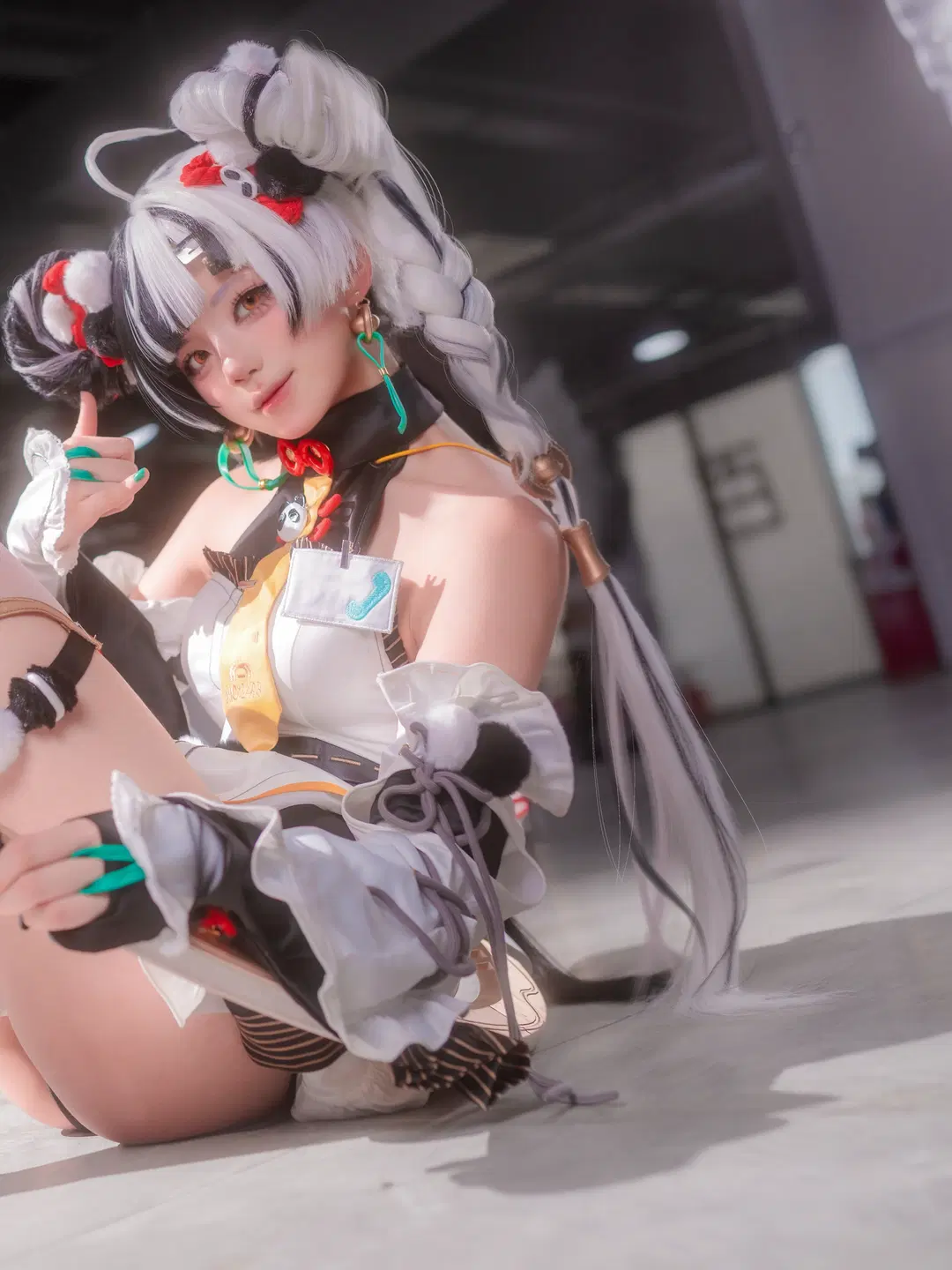 [Dialyn Cosplay] Zenless Zone Zero's functional-style stage costume is truly a test of physical strength by 静水 - Image 3