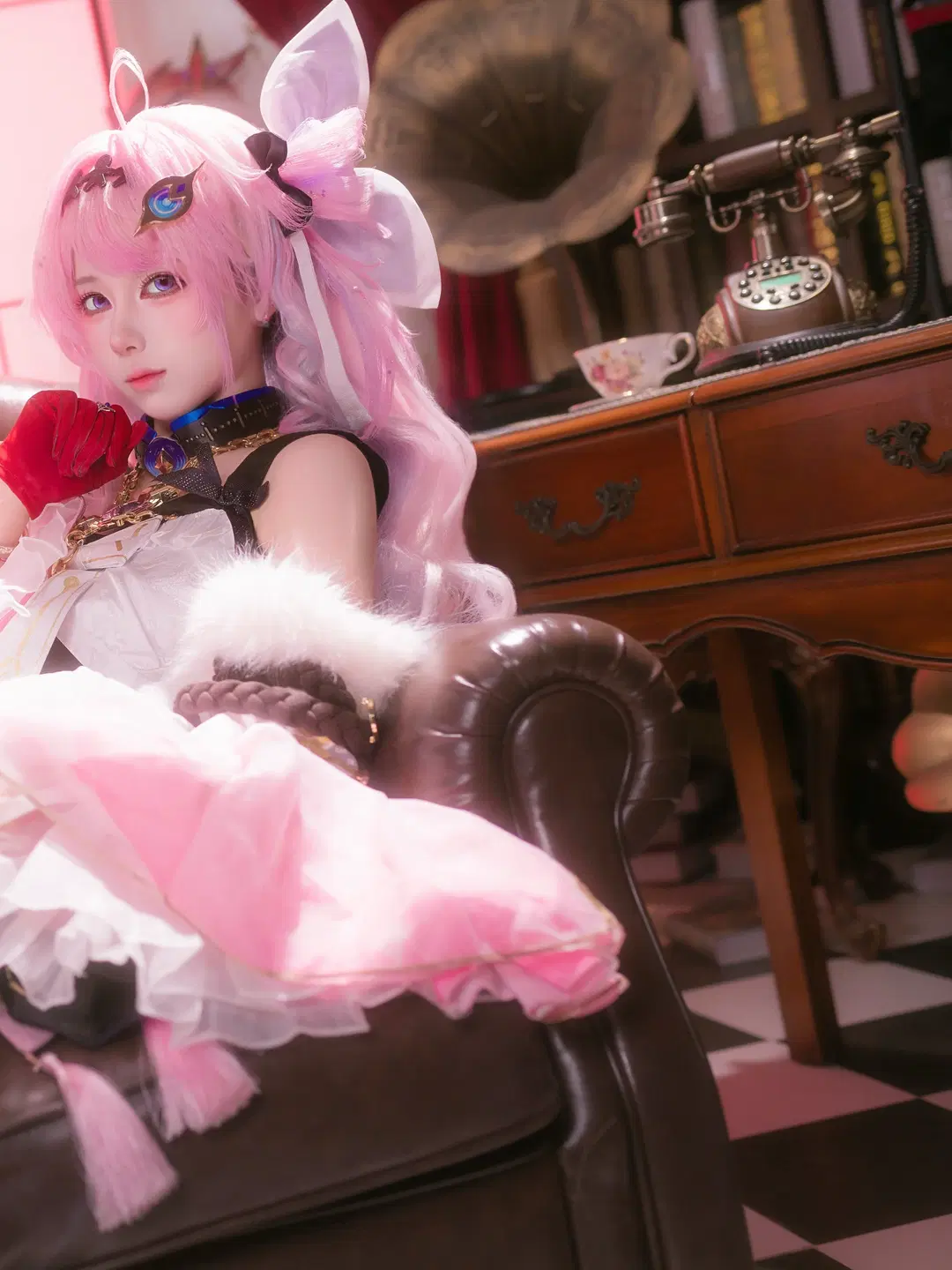 【达妮娅cos】鸣潮粉色少女的复古奇幻物语 - 静水 - 第4张