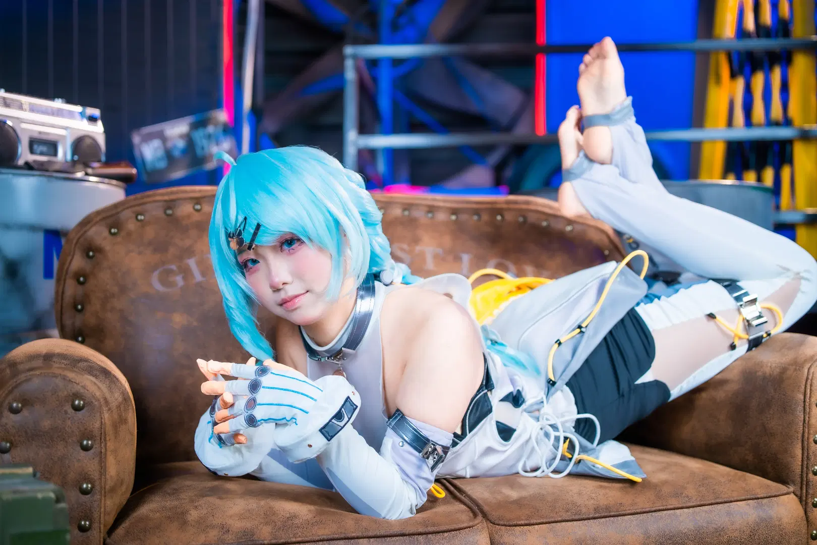 【席徳cos】绝区零第一拍，工业风里的赛博少女 - schokoladeeee - 第6张