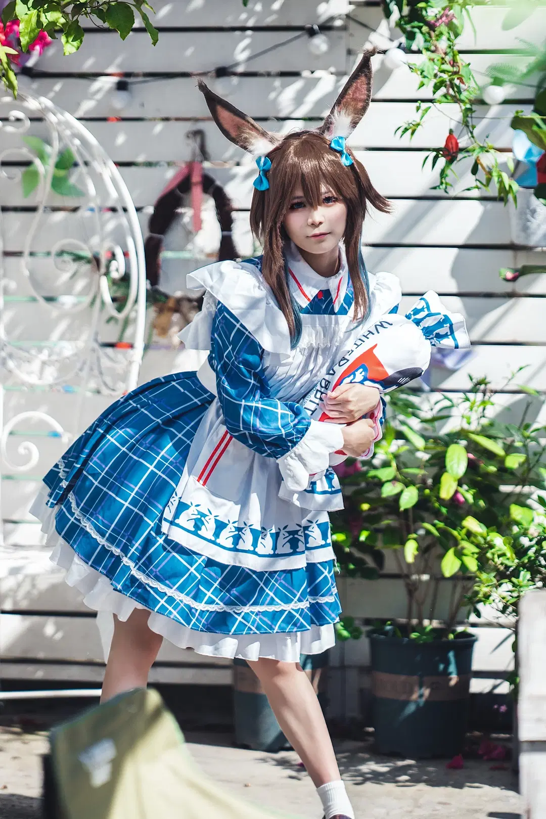 アークナイツ, アーミヤ コスプレ, 甘い系女子, 白ストッキング, ロケ撮影