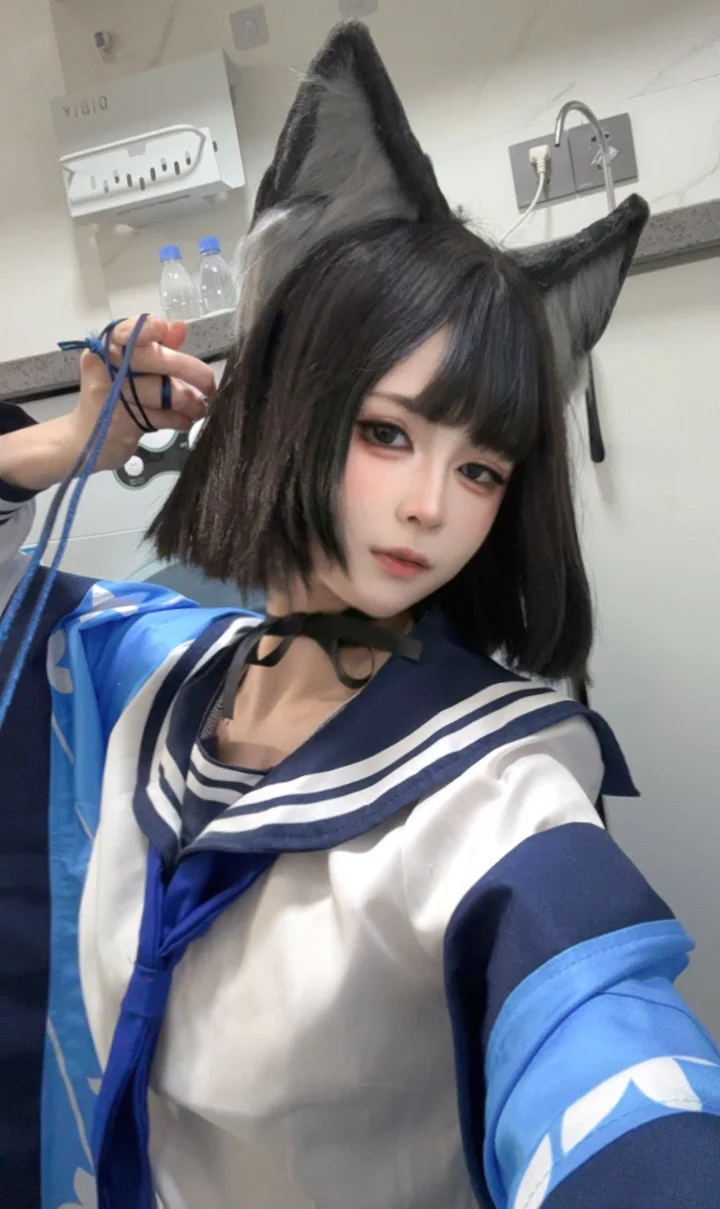 【桐生キキョウ コスプレ】ブルーアーカイブの猫系先生、今日も放課後のあなたを待っています - 浮梅梅梅 - 2枚目