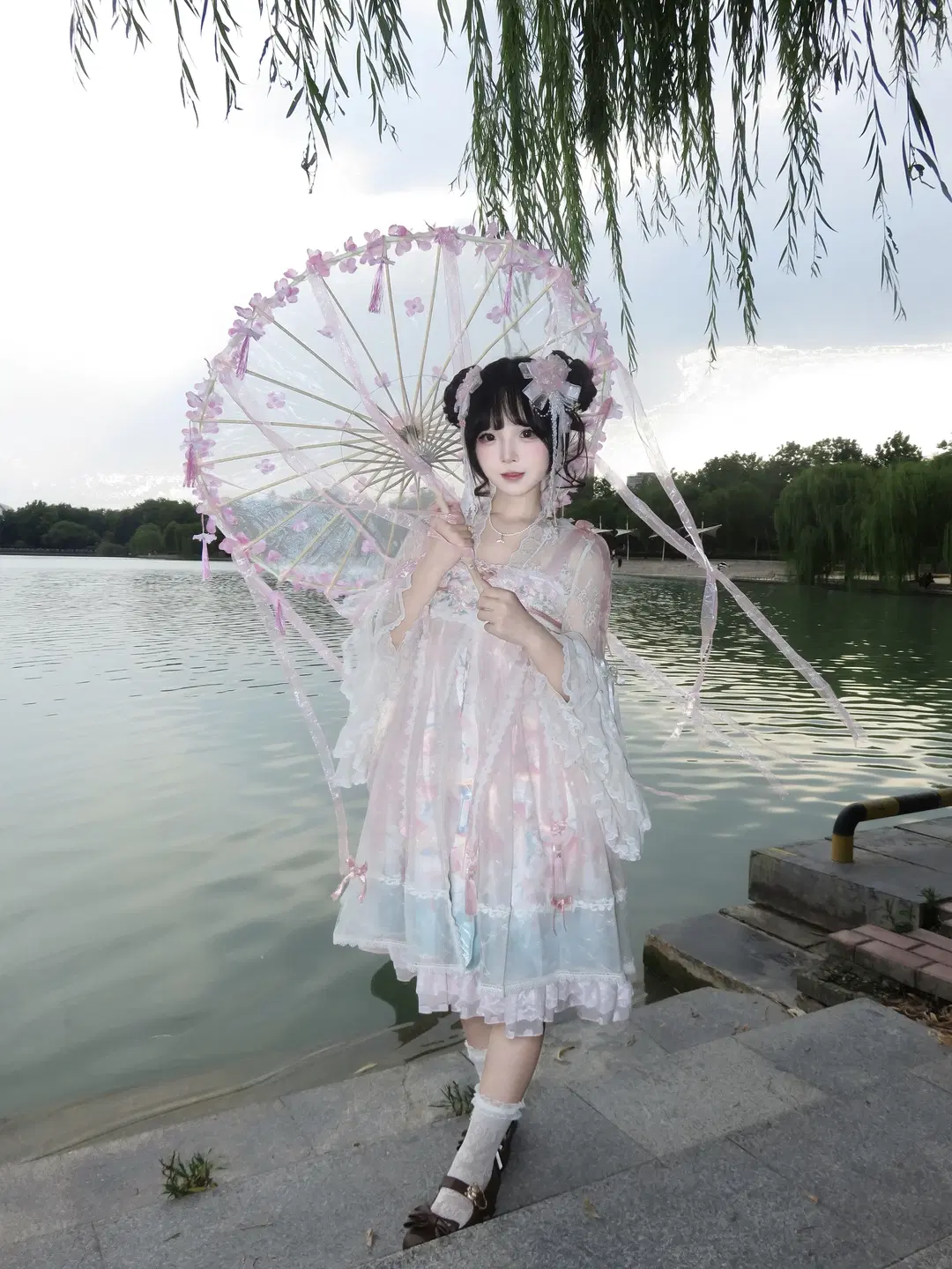 洛丽塔穿搭, 中华风lolita, 丝袜美腿, 桃与月, 蕾丝控