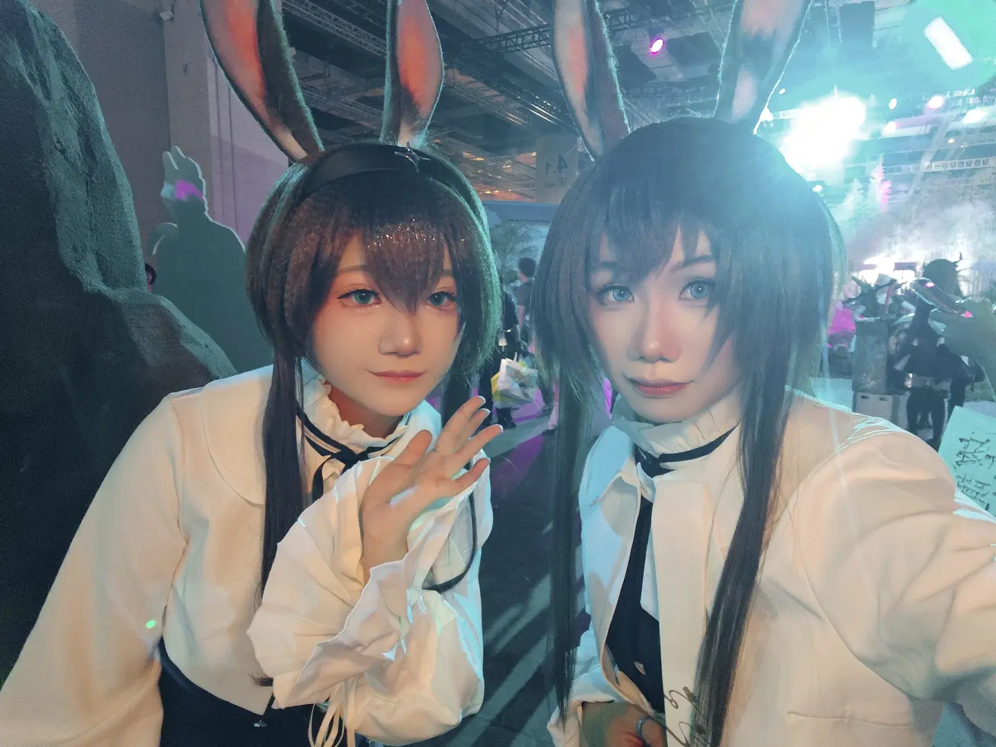 明日方舟, 漫展集邮, 兔耳cos, 白衬衫, 嘉年华