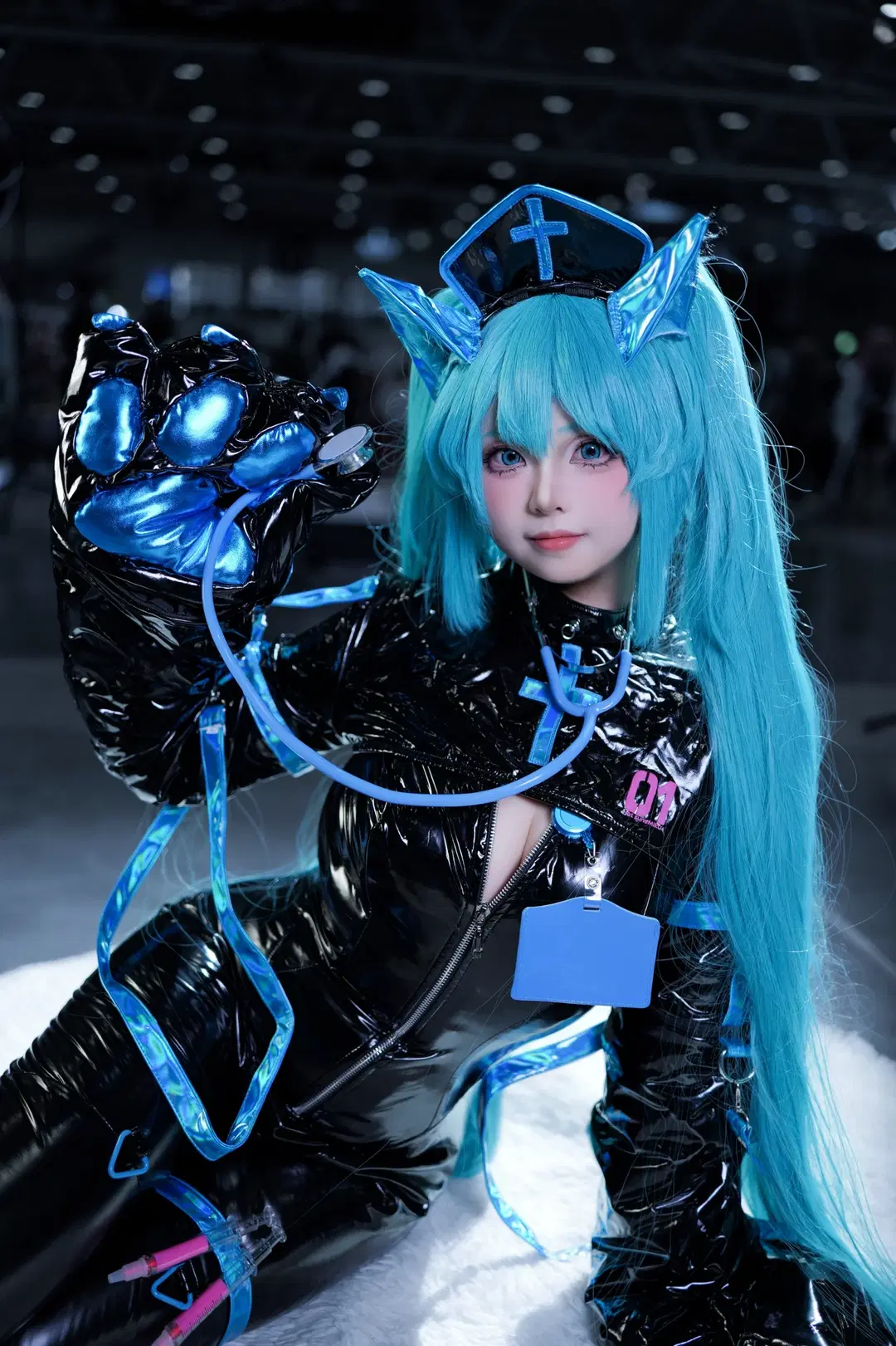 [Hatsune Miku cosplay] Leather Nurse Styling Insights: The first sound echoes into the future by 短短d短短 - Image 8