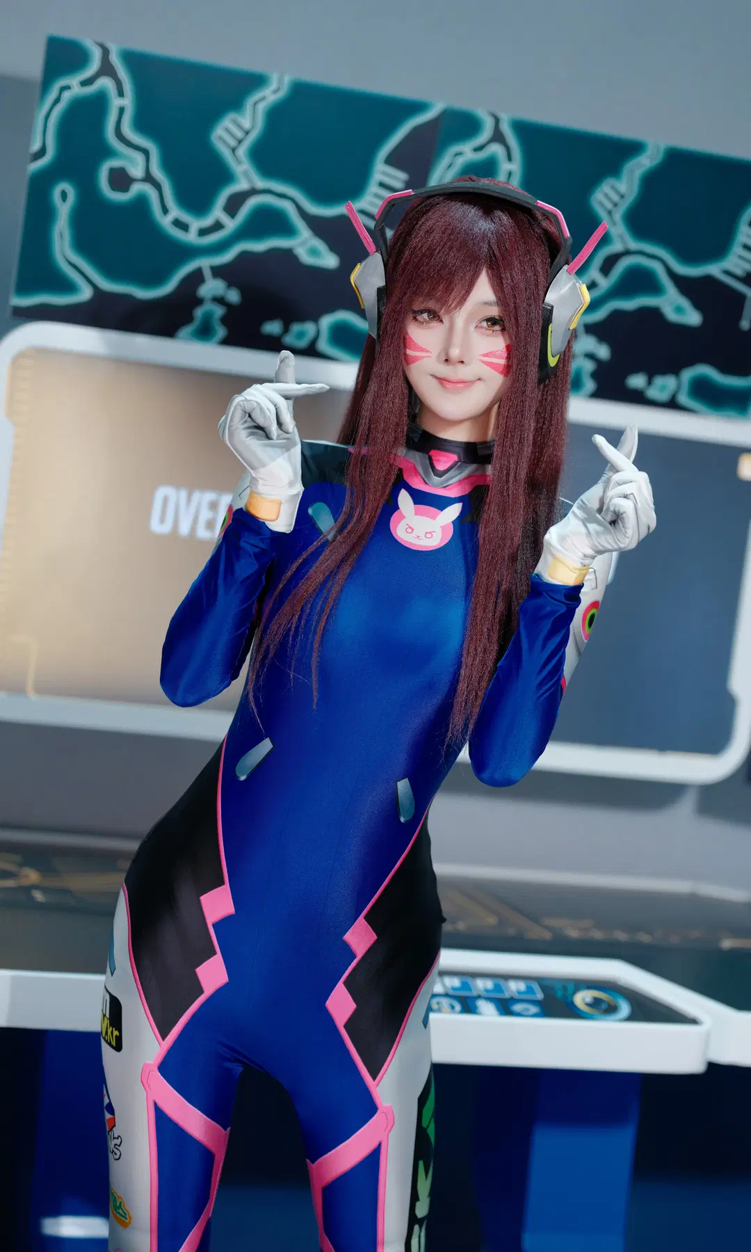 【D.Va cos】守望先锋机甲少女科幻战斗服出击 - 饮月Drum - 第2张