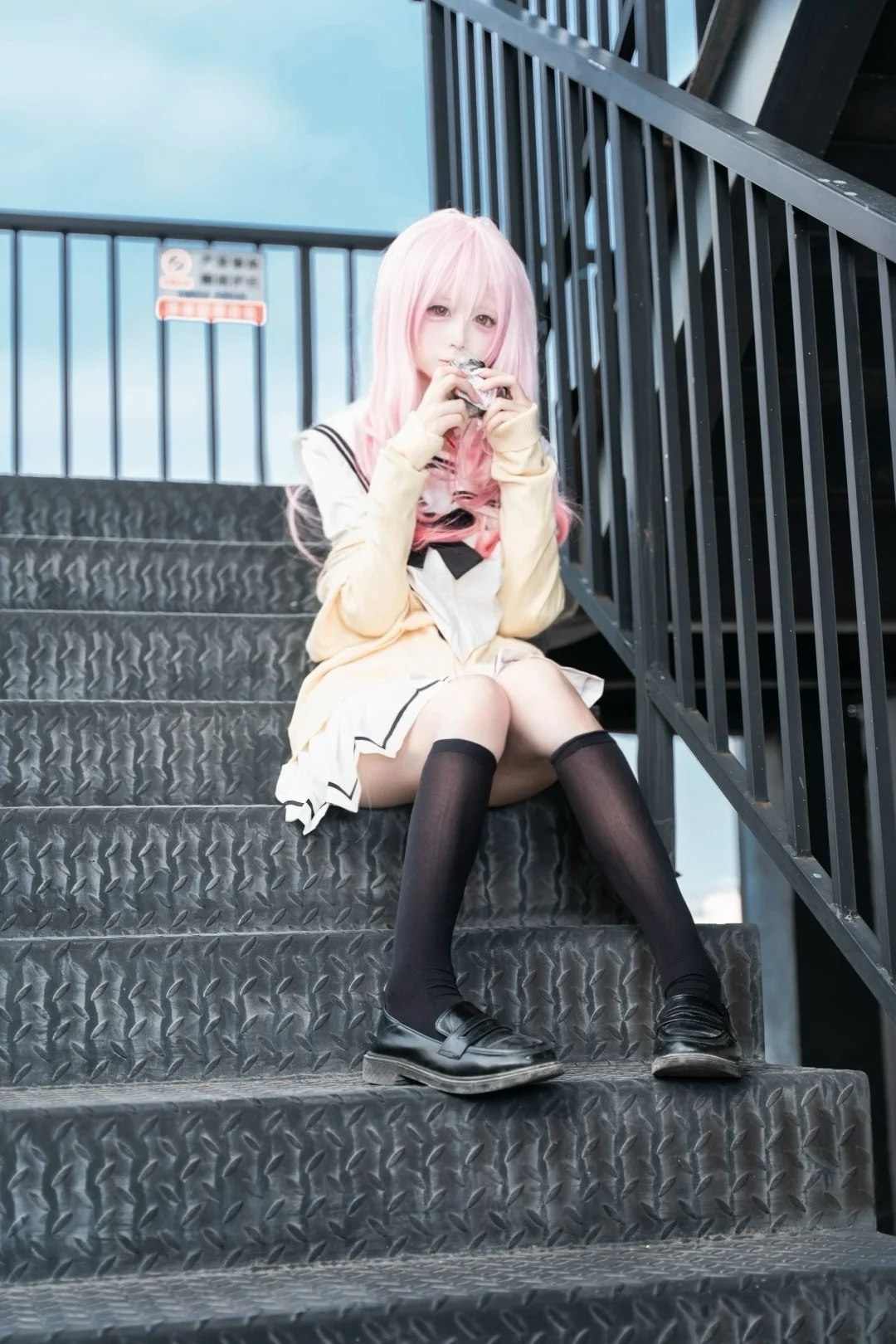粉色长发, 猫耳, 二次元cosplay, 水手服, 黑丝