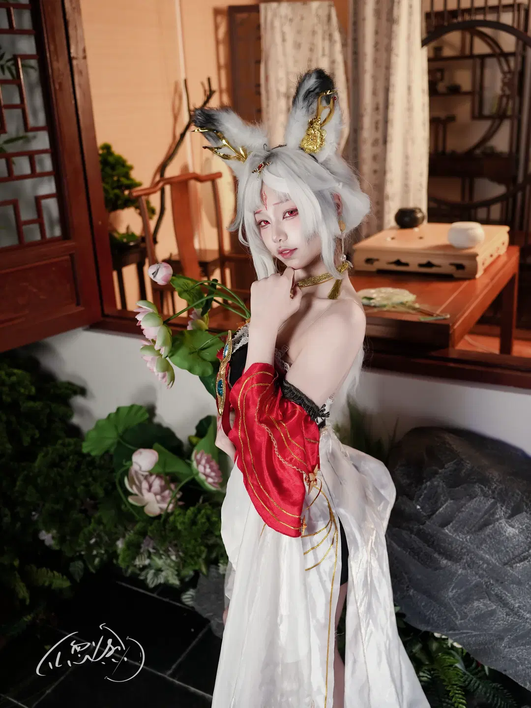 【心月狐コスプレ】『鳴潮』古風スタイル：気だるげな小狐が過ごす中庭の日常 - TL忽必烈 - 2枚目