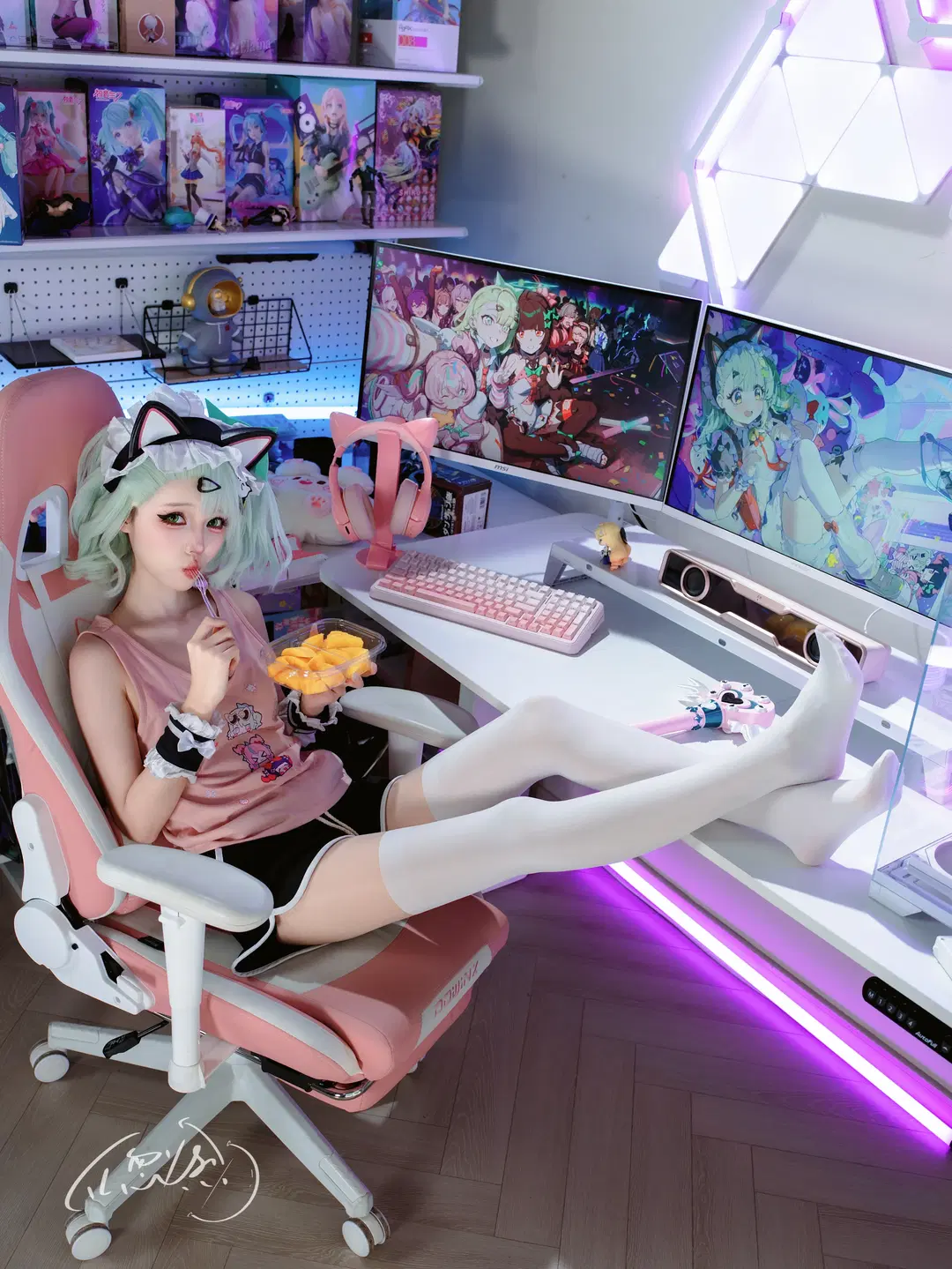 [Sunna cosplay] Zenless Zone Zero Pink-Purple Gaming Room: The Ultimate Fusion of Sweet Aesthetics and Esports Vibe by TL忽必烈 - Image 5