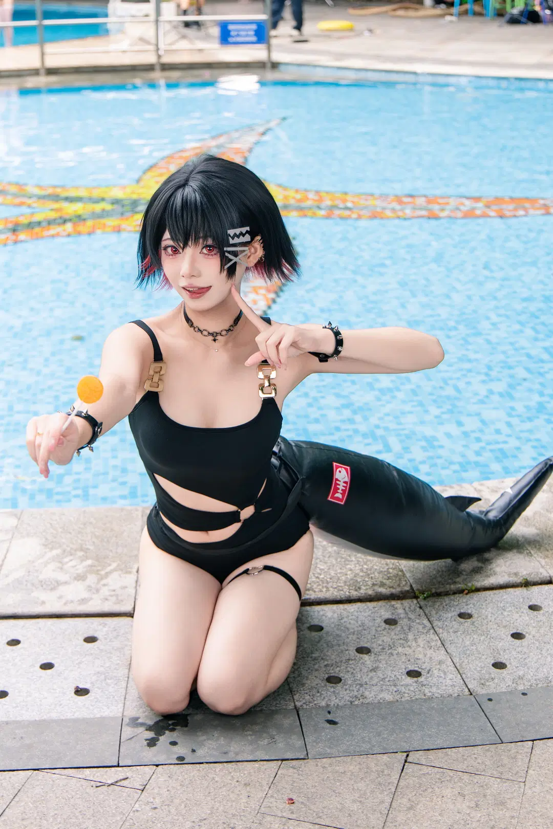 【艾蓮cos】絕區零泳池拍攝記錄，和鯊魚尾巴一起清涼一夏 - 音饭饭 - 第5張