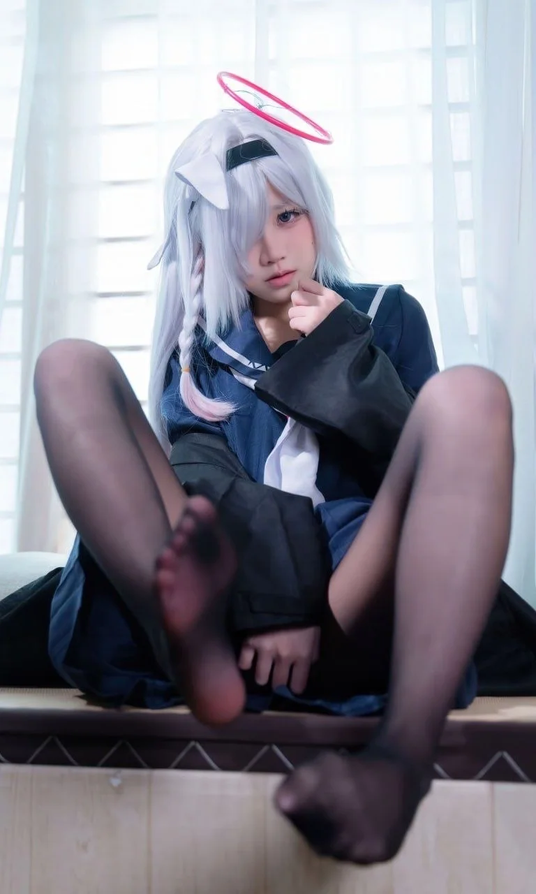 コスプレ, ブルーアーカイブ, セーラー服, 黒ストッキング, 少女コスプレ