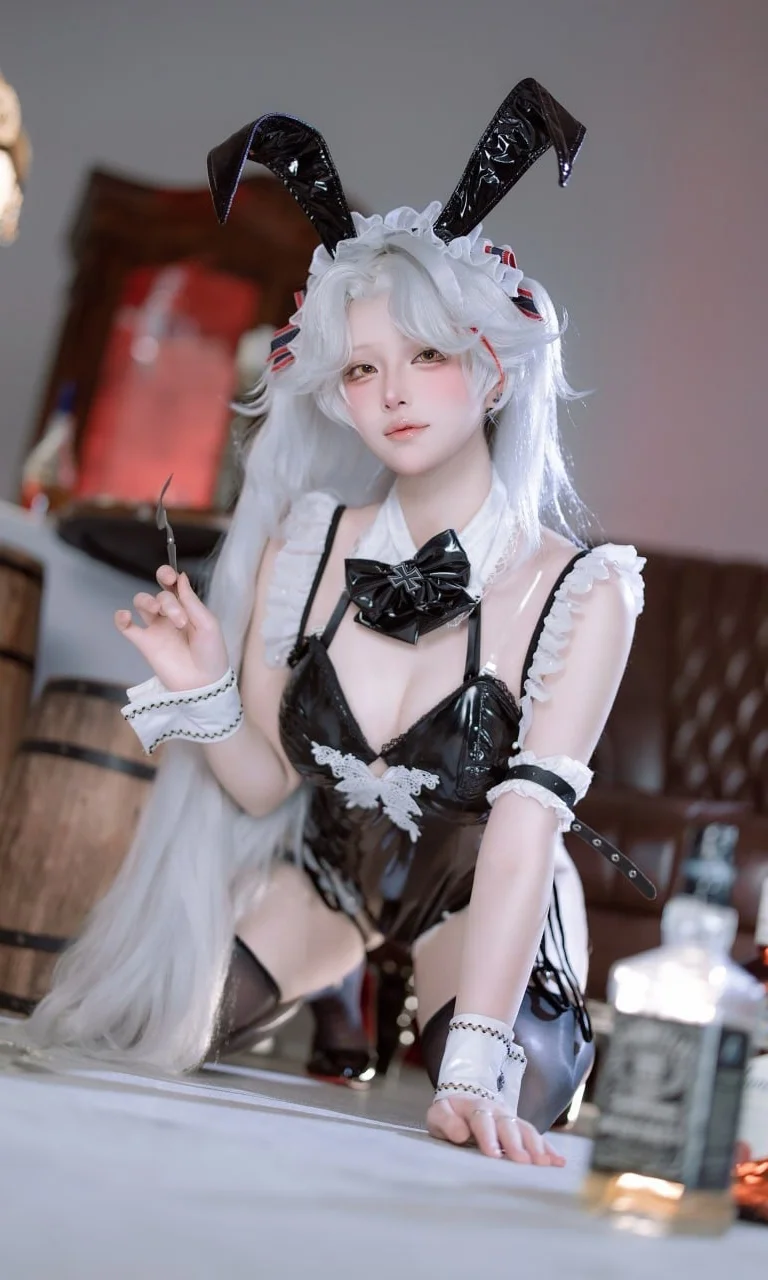 【欧根亲王cos】碧蓝航线兔女郎，指挥官准备入场了吗 - Ludo - 第3张