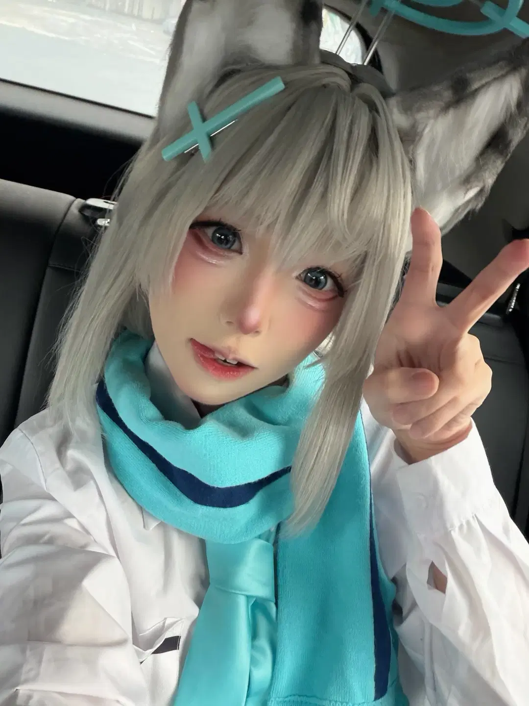 Blue Archive, Shiroko Sunaookami Cosplay, JK uniform, Anime-style snapshot, White hair, animal ears