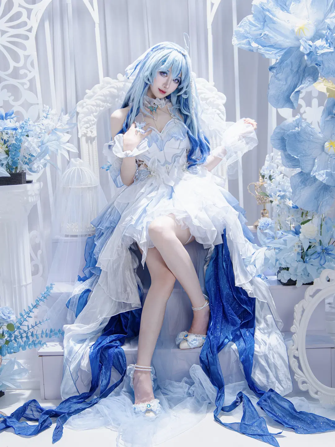 鸣潮, 守岸人cos, 二次元cosplay, 月潮星纱, 守岸人花嫁