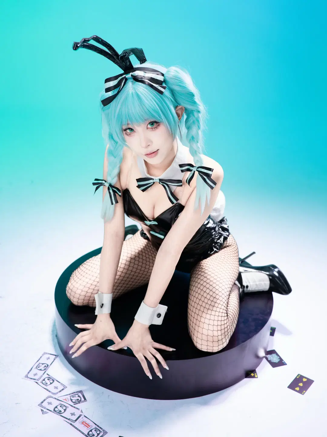 【初音未來cos】兔女郎造型的白棚攝影記錄 - 沈诗若 - 第4張