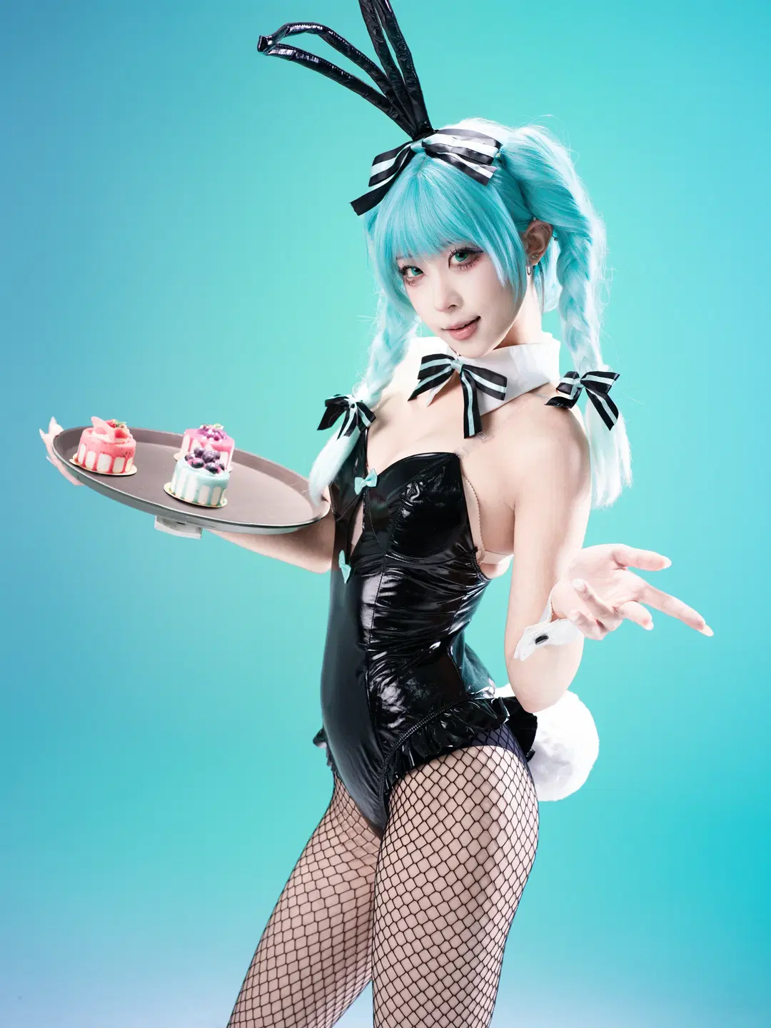 【初音未來cos】兔女郎造型的白棚攝影記錄 - 沈诗若 - 第7張