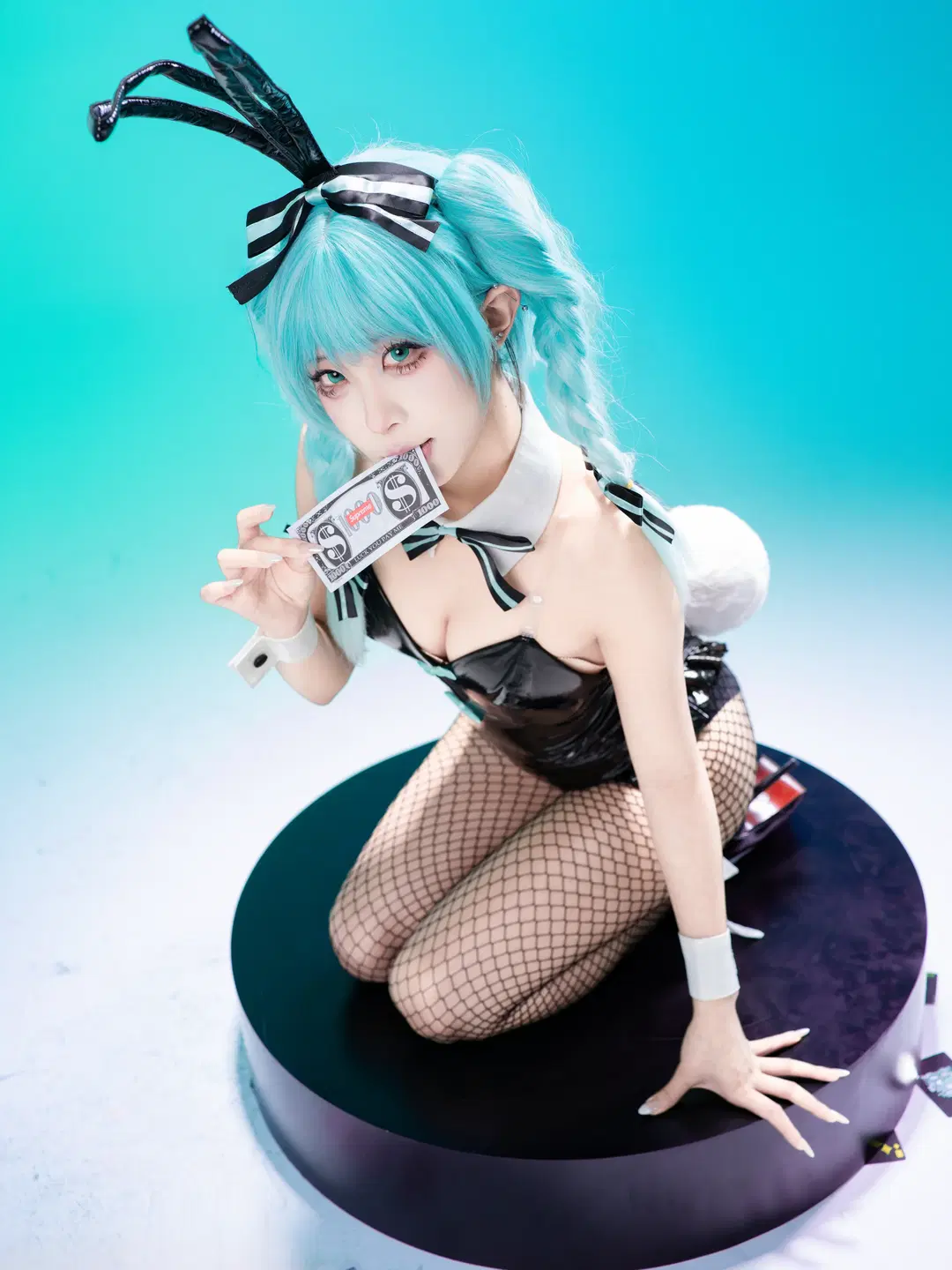 【初音未來cos】兔女郎造型的白棚攝影記錄 - 沈诗若 - 第9張