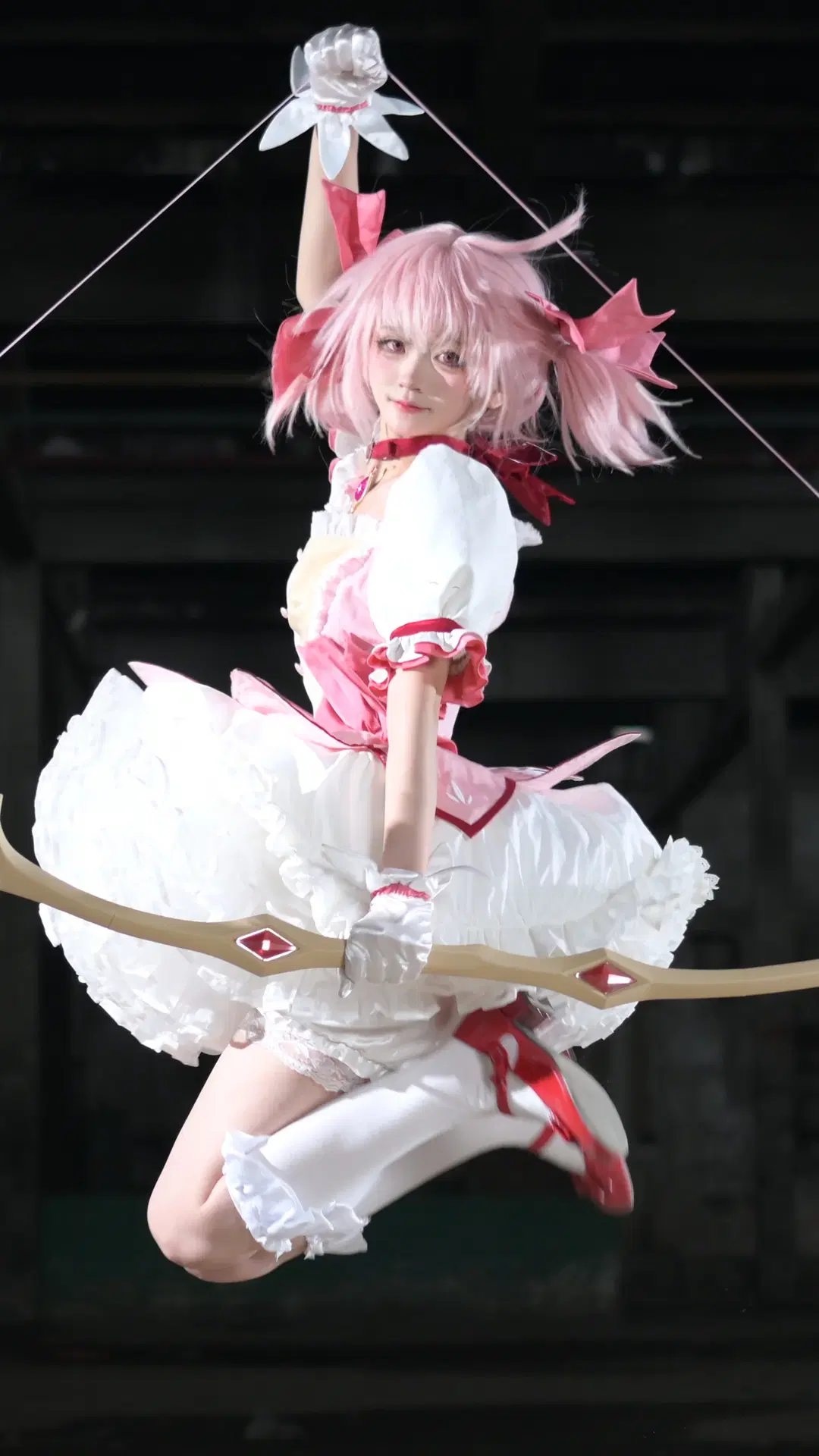 [Madoka Kaname cosplay] The Pink Archer in an abandoned factory photoshoot by 小时汤泡饭 - Image 7