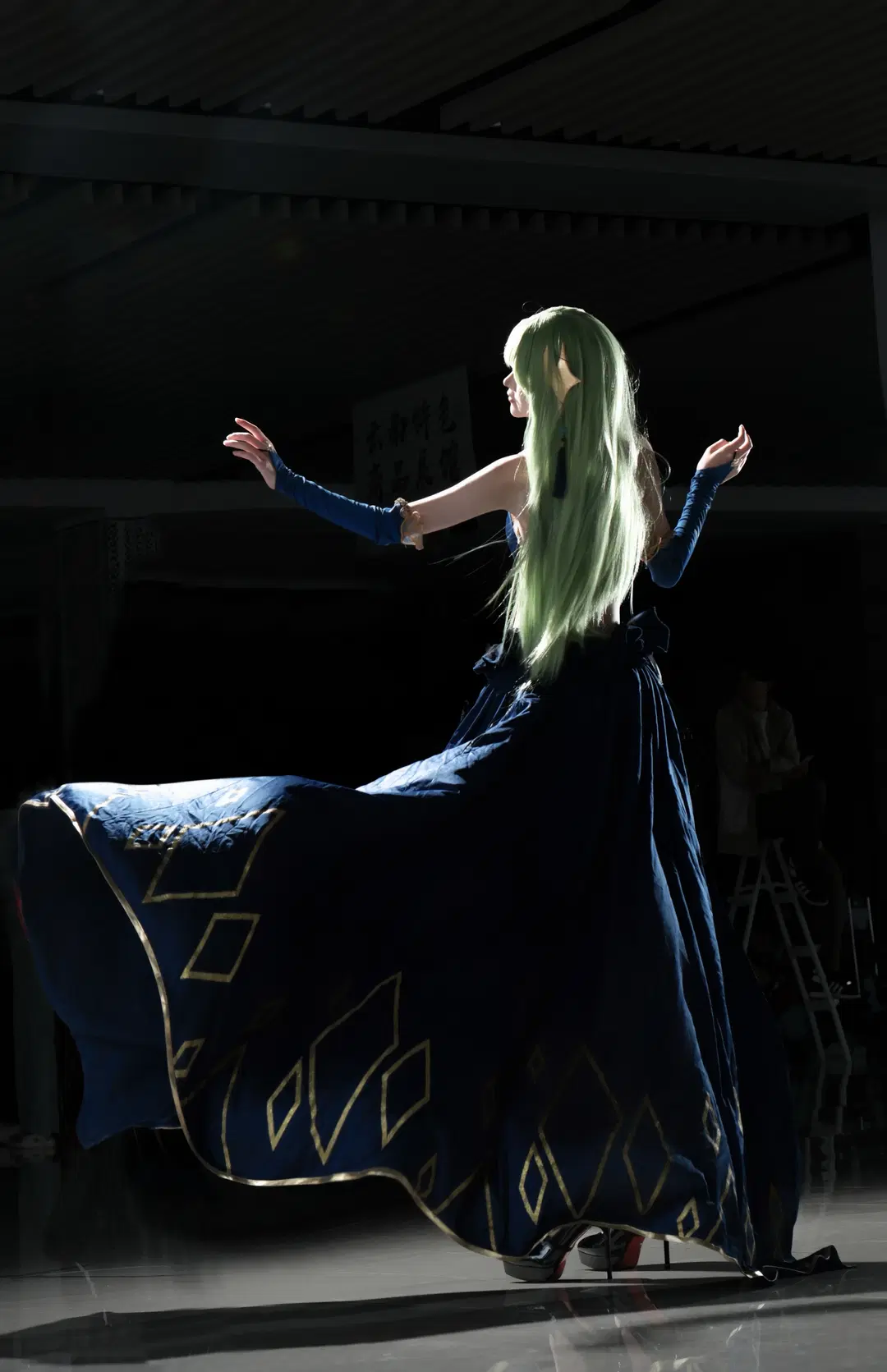【C.C.コスプレ】『コードギアス 反逆のルルーシュ』カメラマンの猛特訓が生んだ至高のコスプレ会場写真 - 小时汤泡饭 - 4枚目