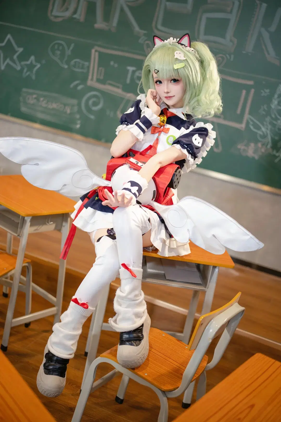 绝区零, 白丝, 千夏cos, 教室写真, 猫耳女仆