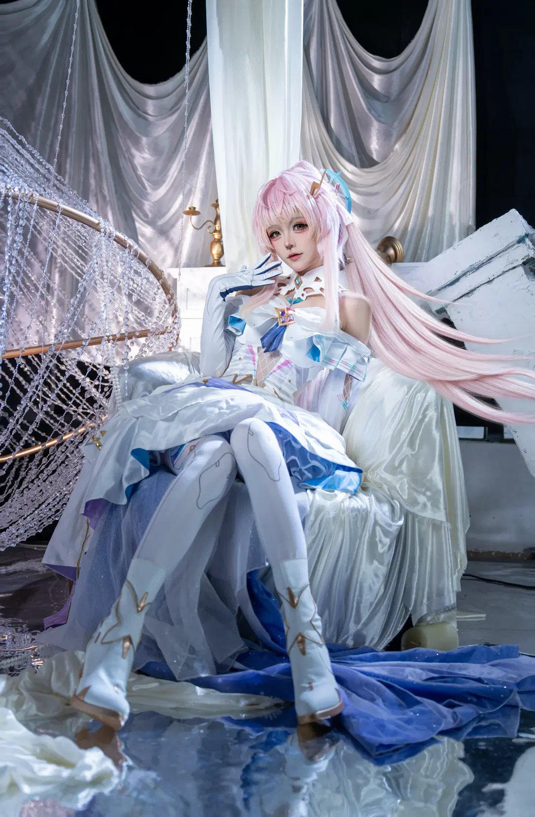 鳴潮, コスプレ, エイメス コスプレ, 二次元コスプレ, 白ストッキング